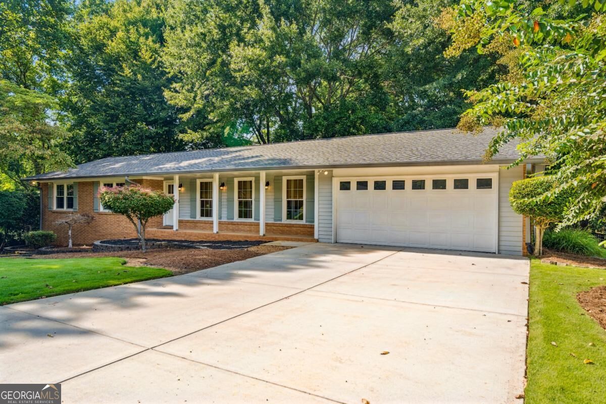 6855 Ramundo Drive Property Photo 1