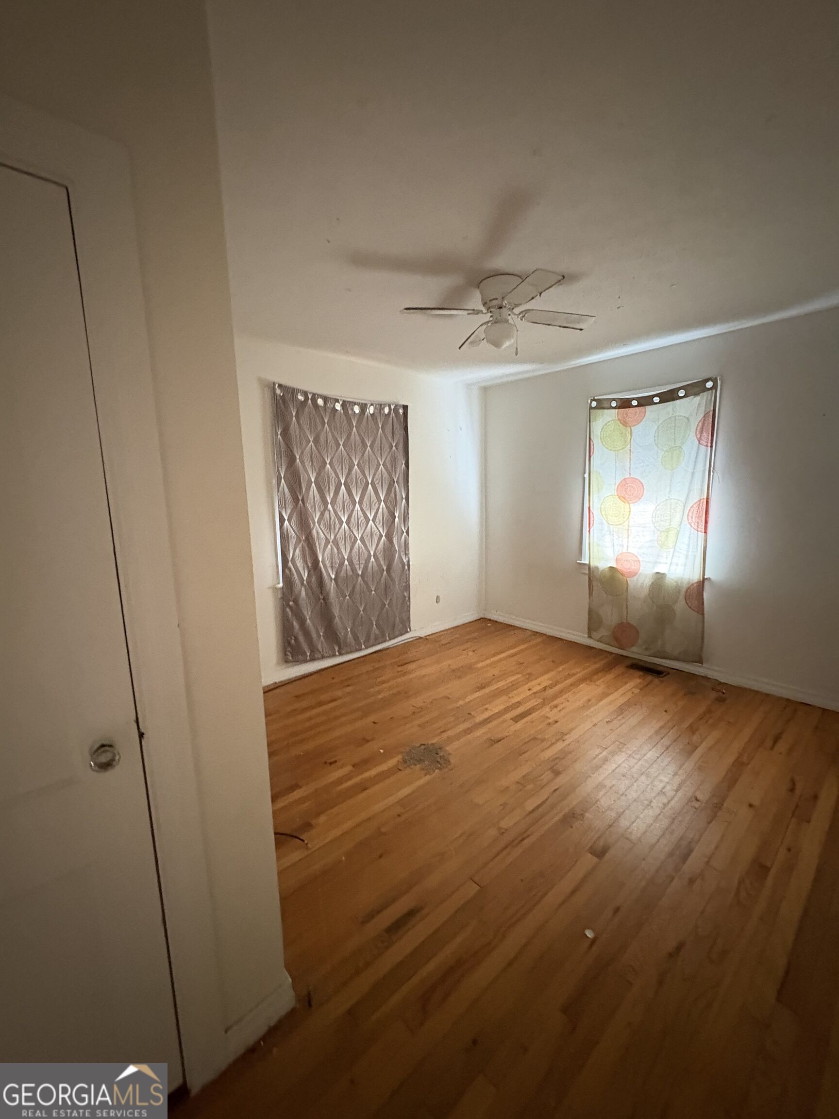 4075 Edgewood Circle Property Photo 4