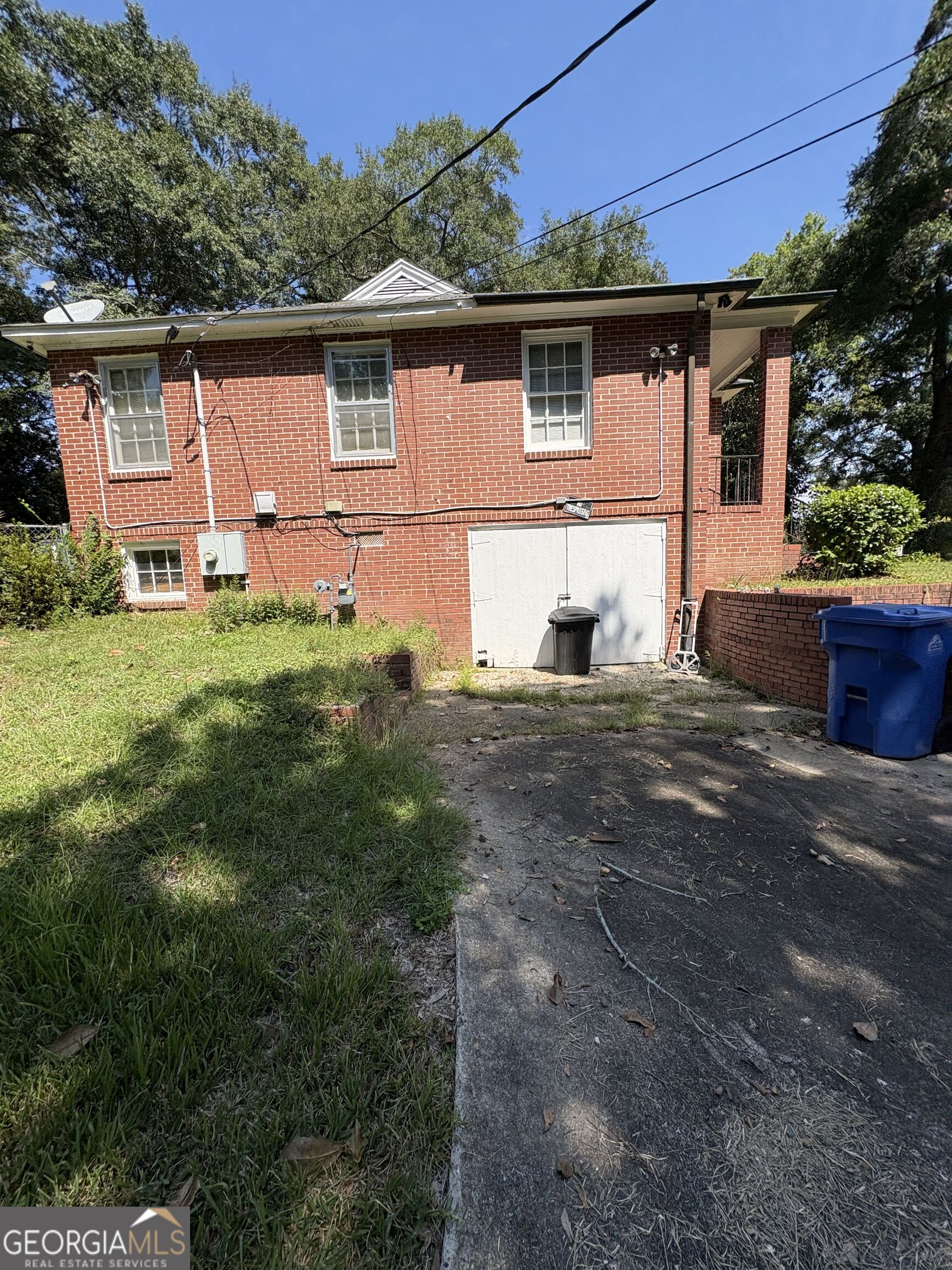 4075 Edgewood Circle Property Photo 9