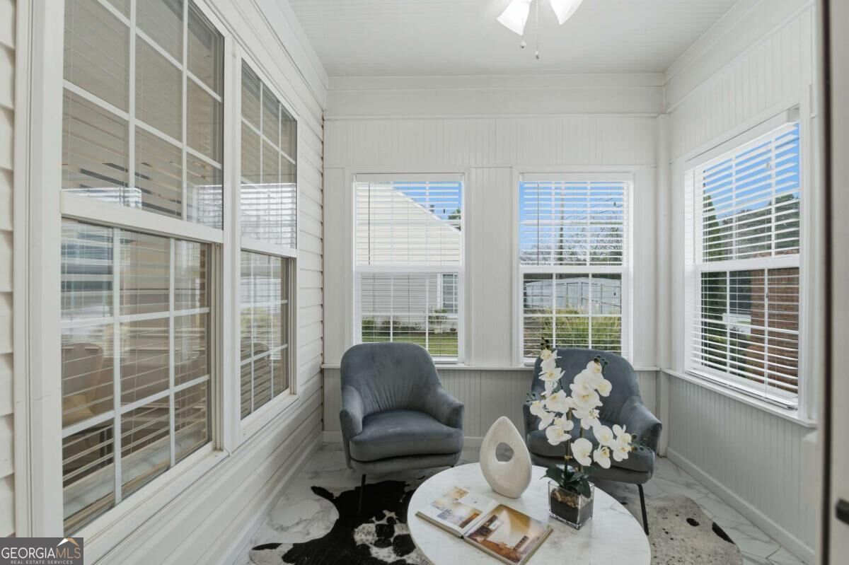 4245 Prince Charles Drive Property Photo 14