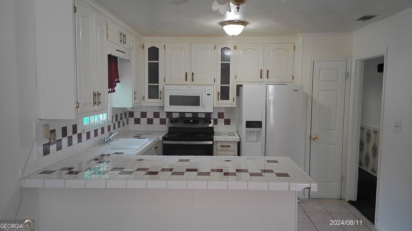 2301 Juniper Drive Property Photo 3