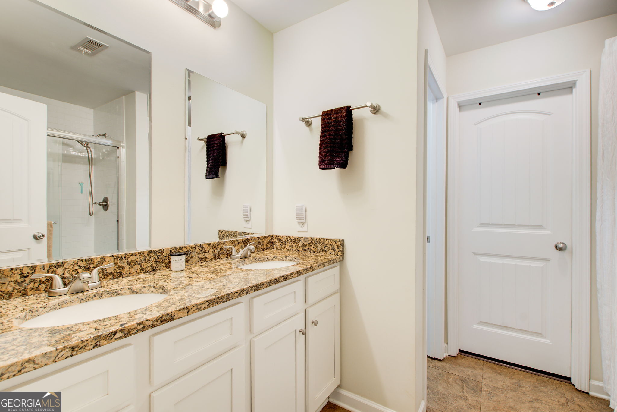 190 Pebble Creek Drive Property Photo 20