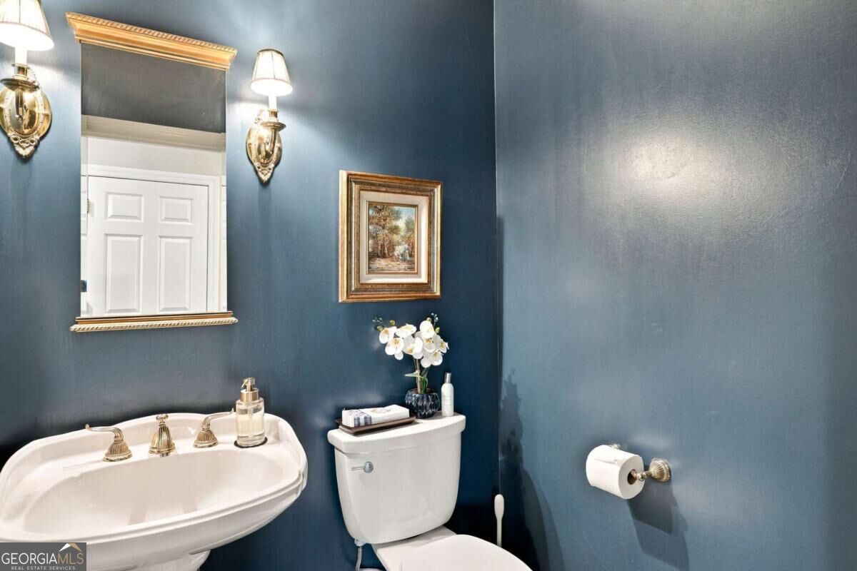 2150 Roos Place Ne Property Photo 24