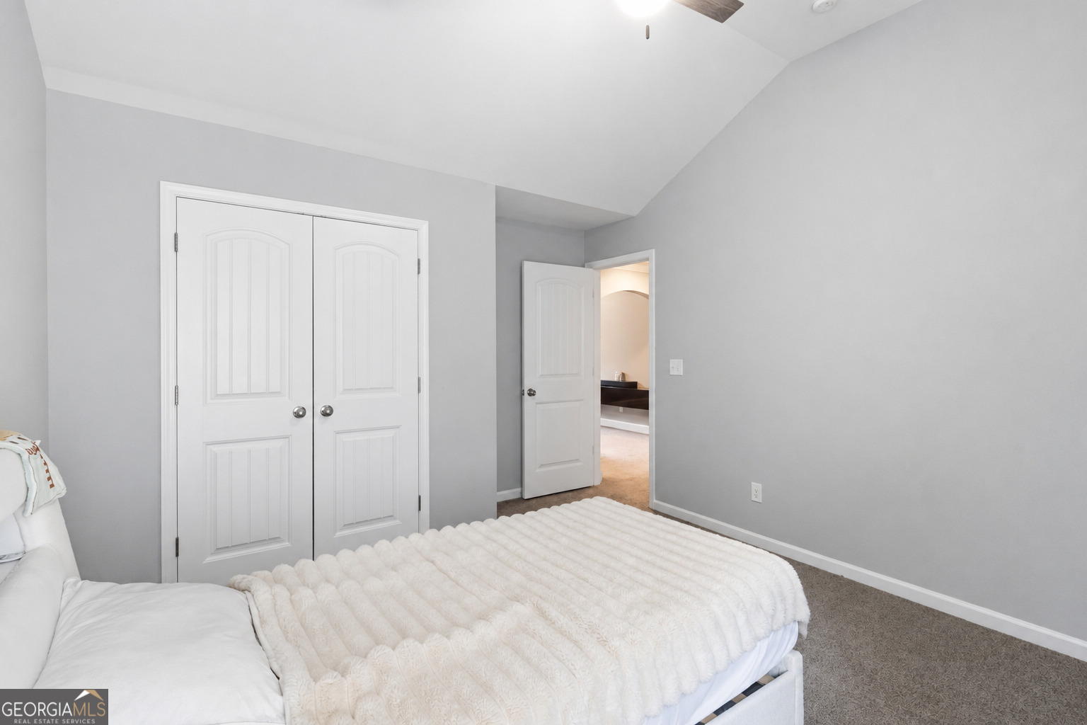 2618 Lake Manor Circle Property Photo 22