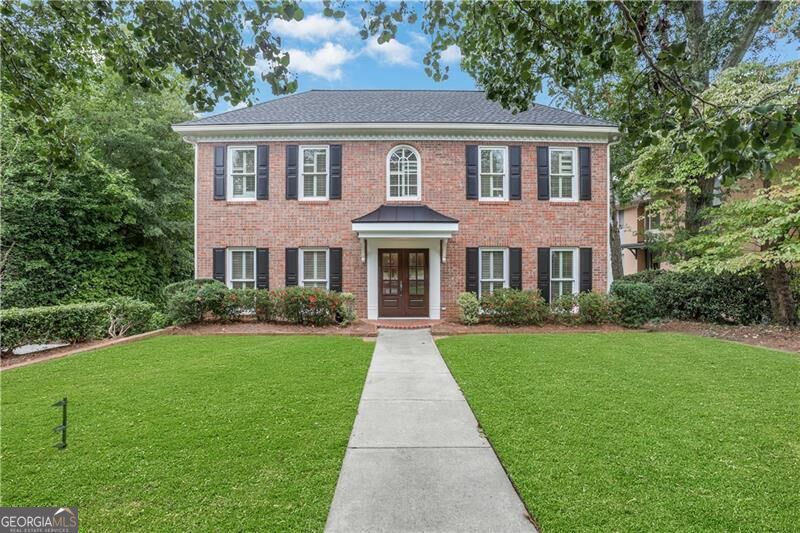 190 N Peachtree Street Property Photo 1