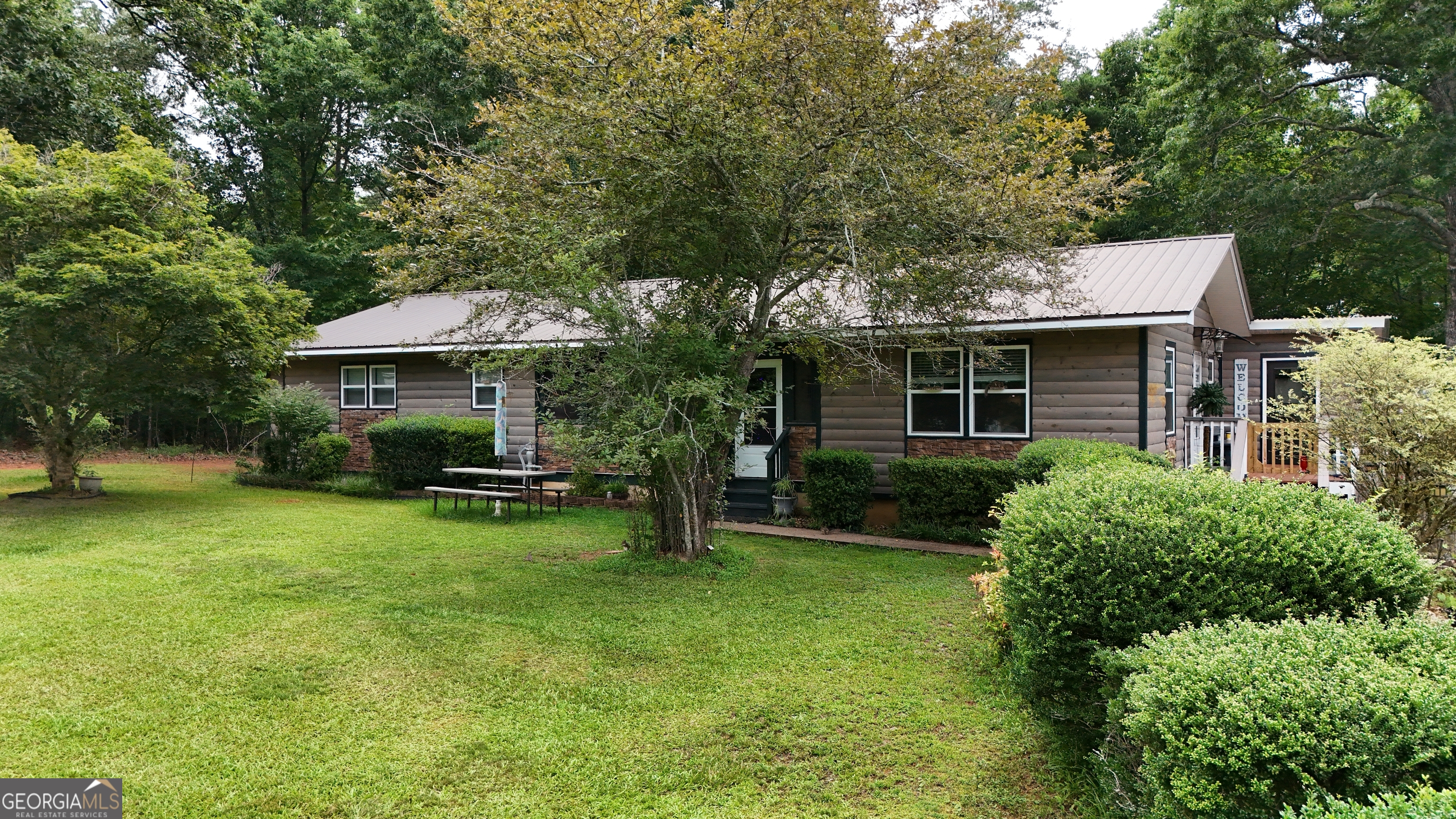 649 Stansel Road Property Photo 1