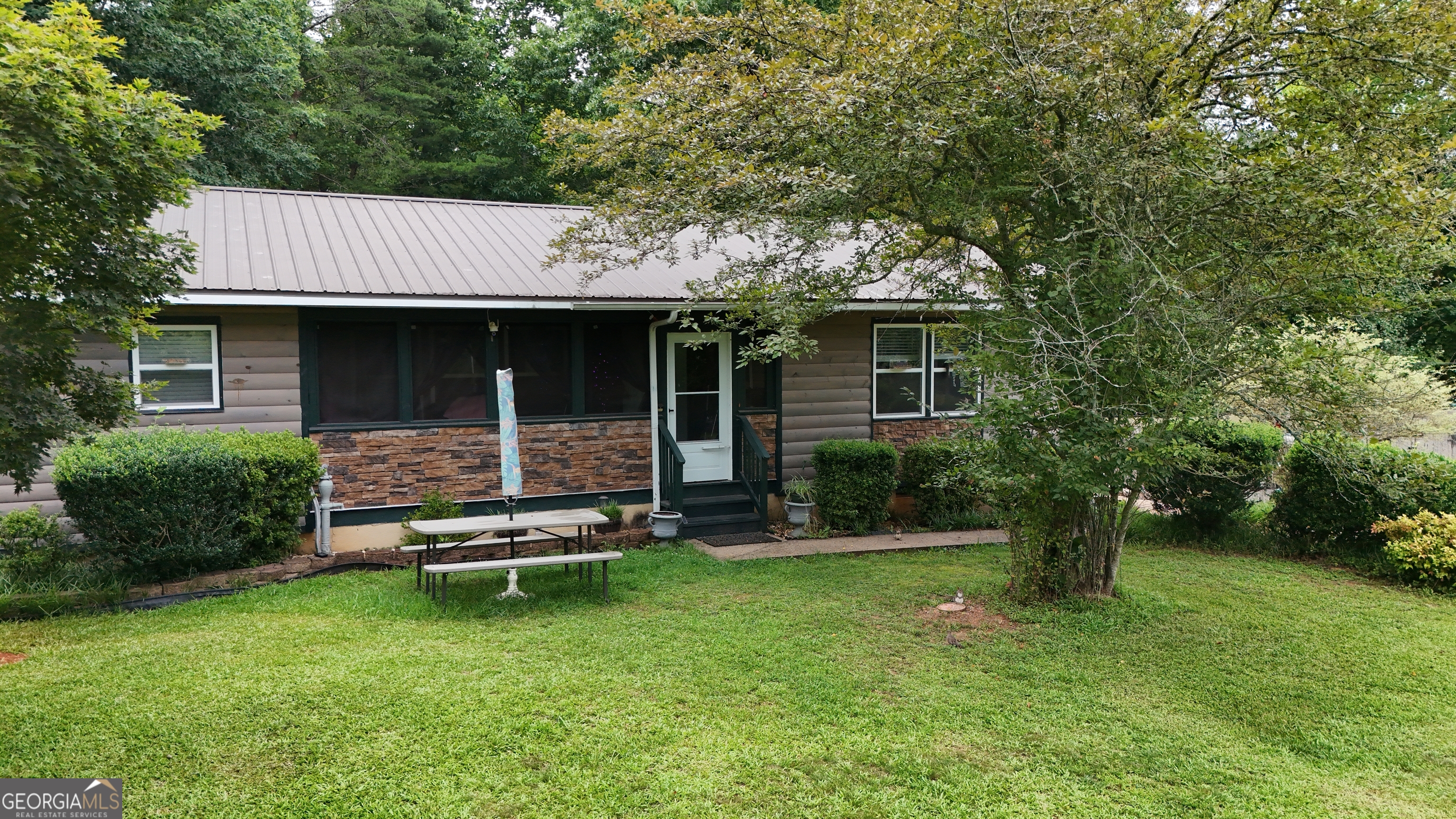 649 Stansel Road Property Photo 2