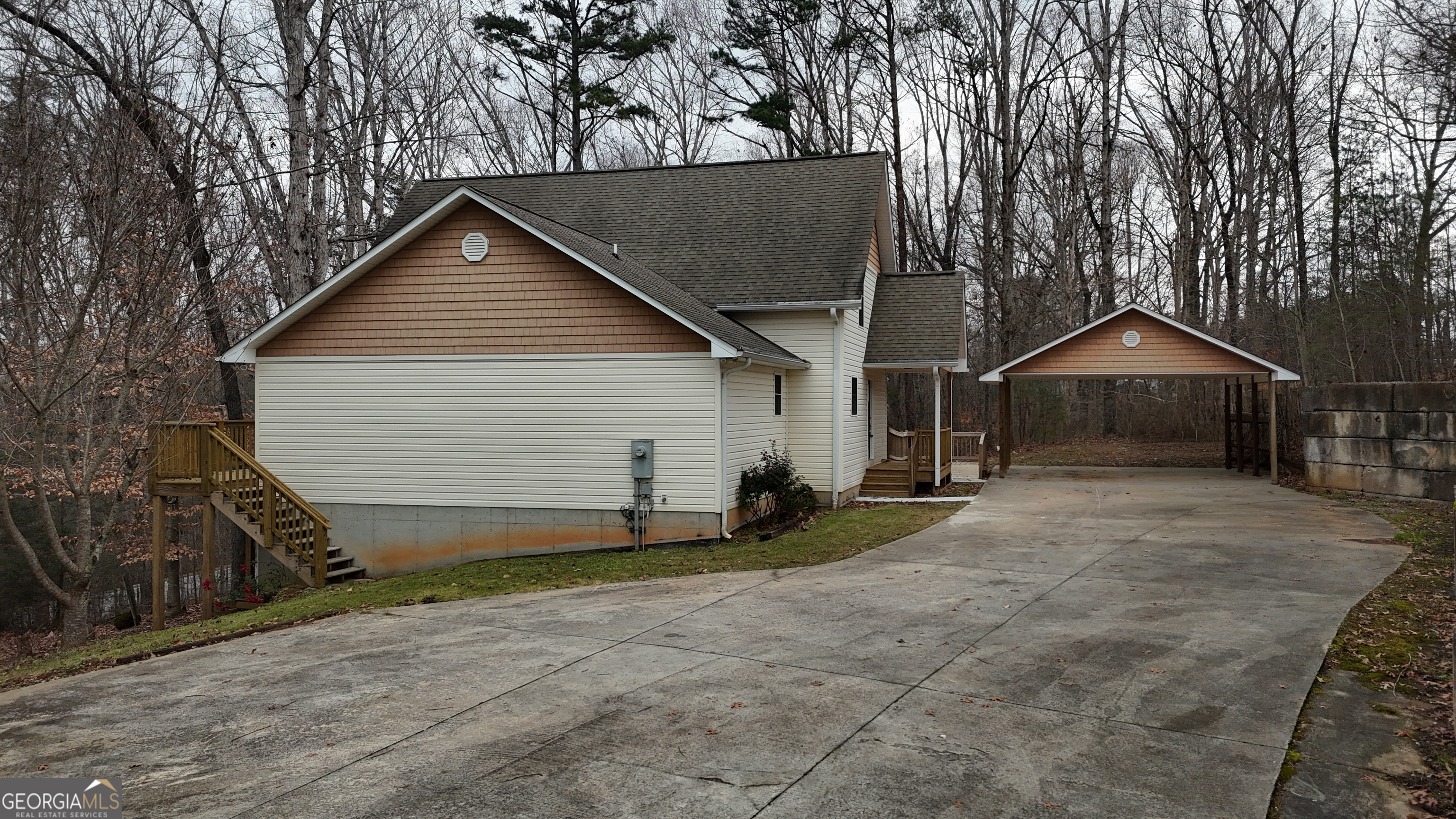 6980 Highway 115 E Property Photo 22