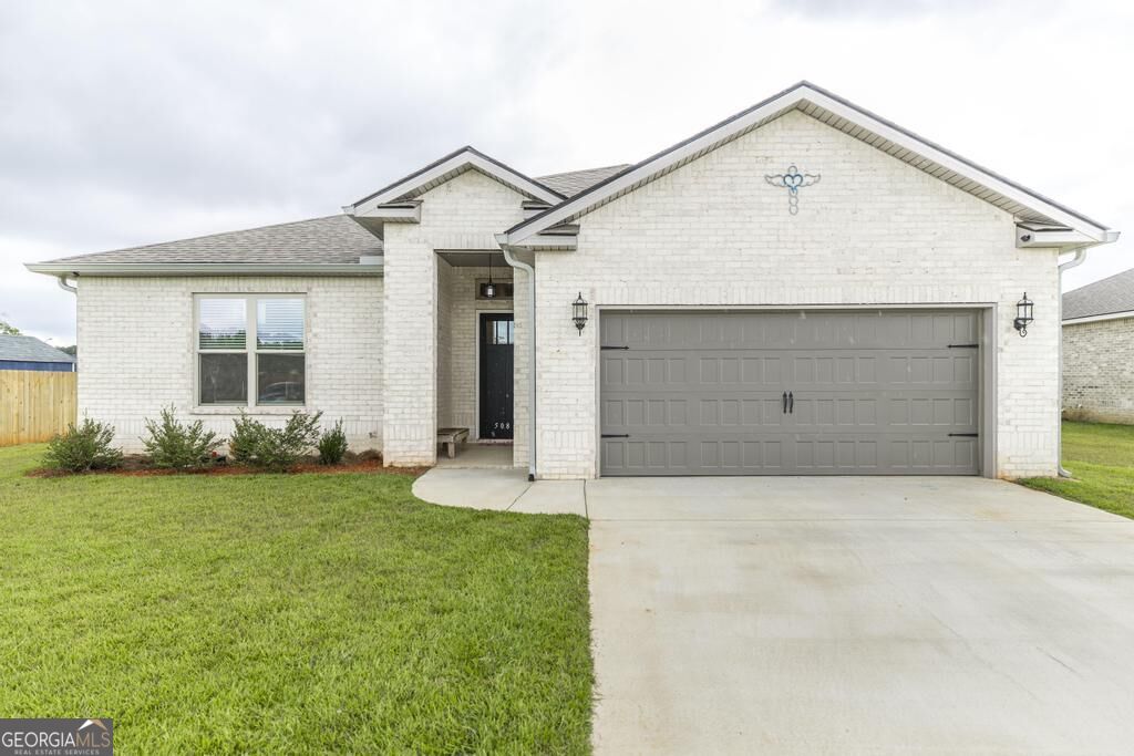 508 Otters Ridge Drive Property Photo 1