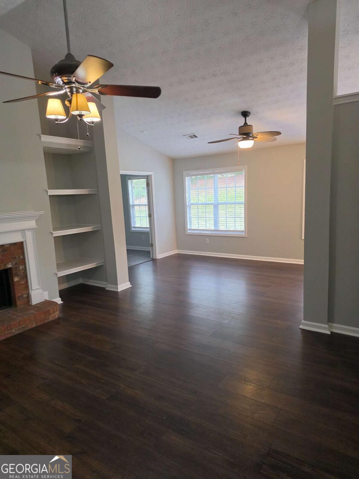 35 Montgomery Court Property Photo 4