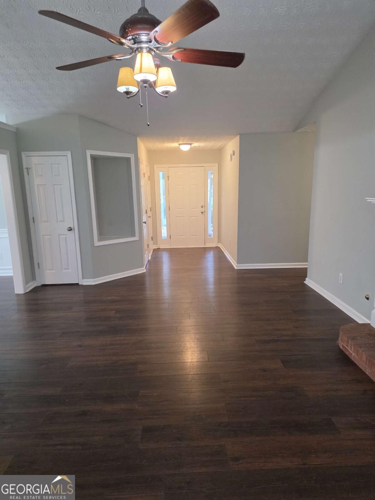 35 Montgomery Court Property Photo 6