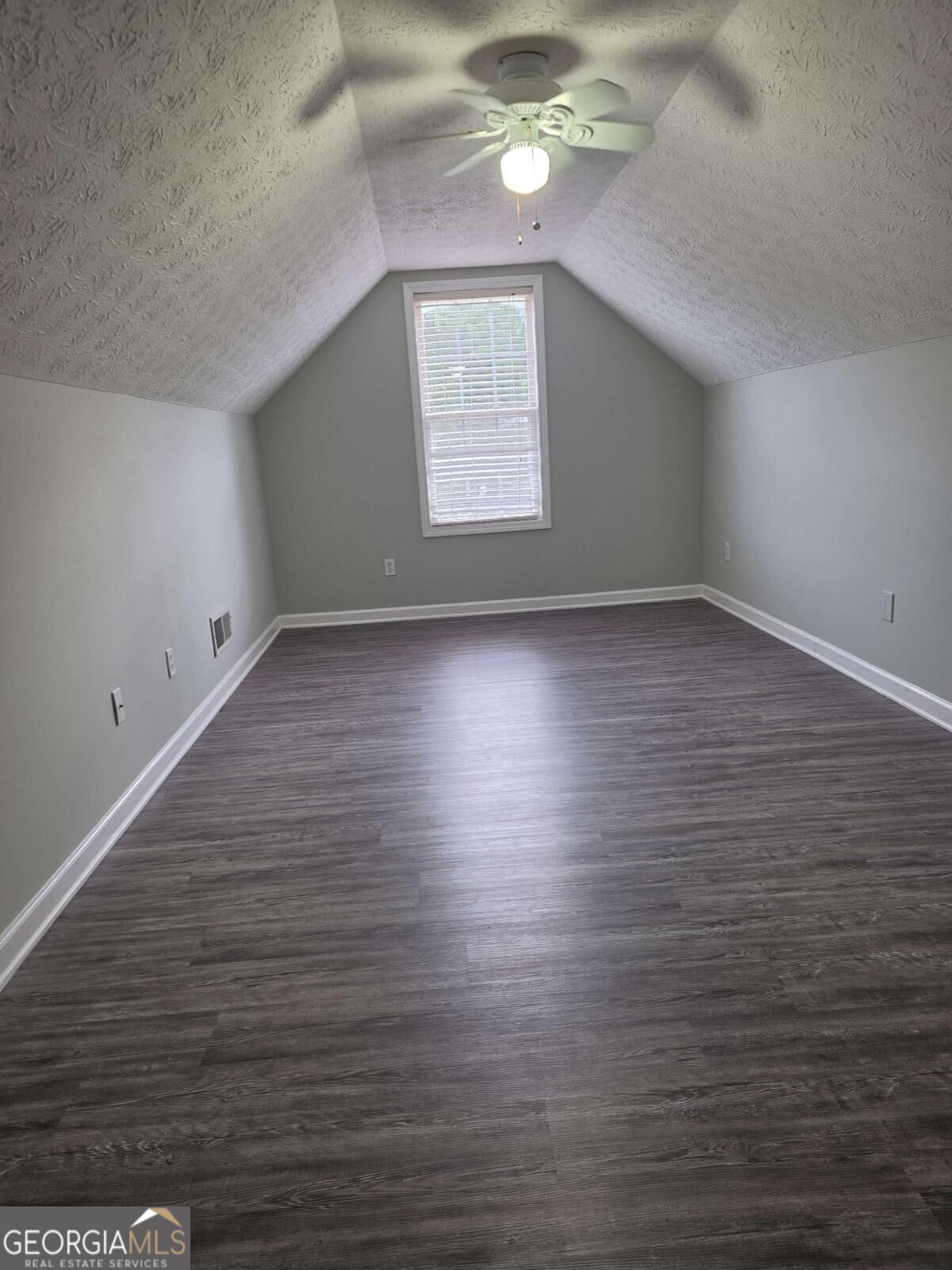35 Montgomery Court Property Photo 14
