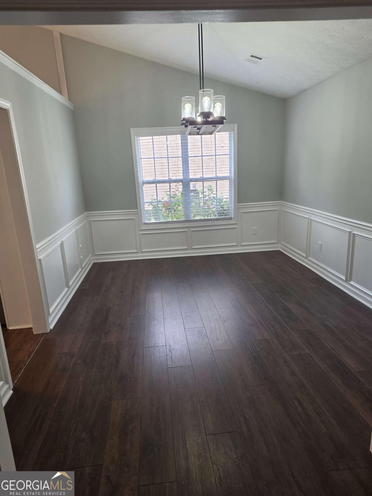 35 Montgomery Court Property Photo 21