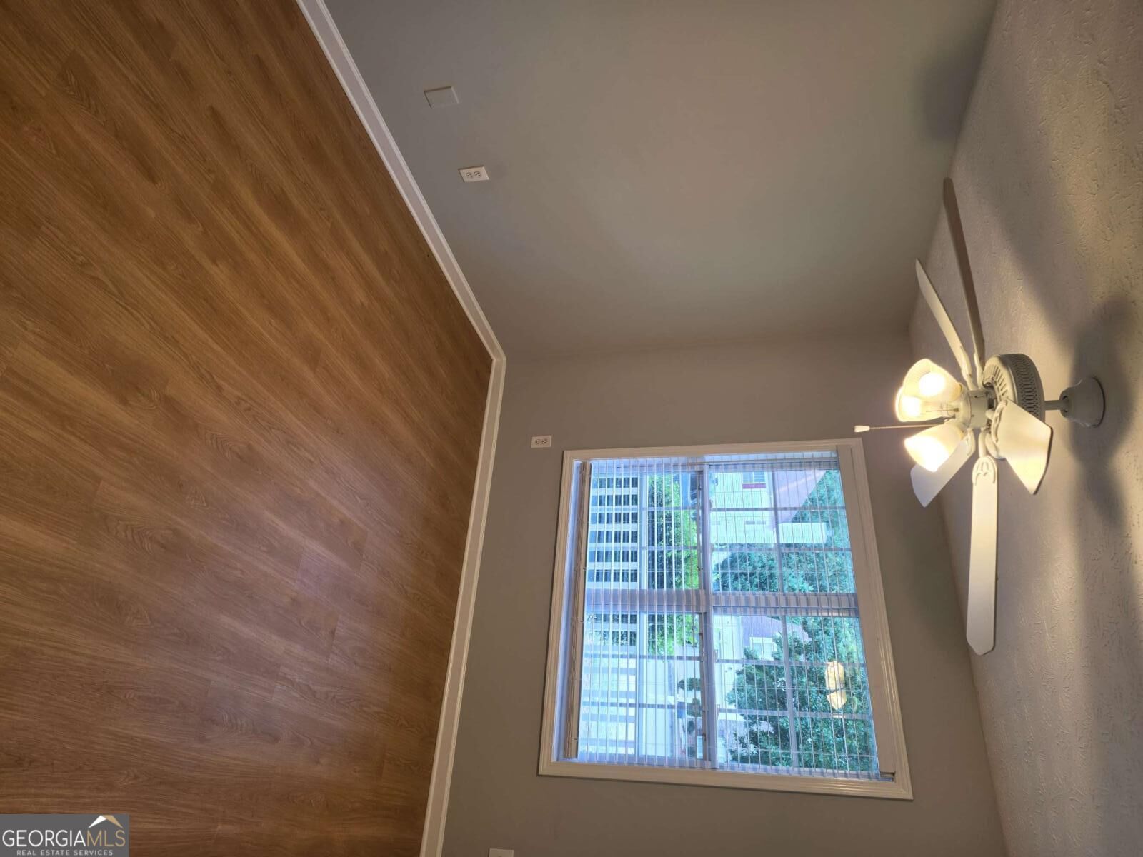 35 Montgomery Court Property Photo 23