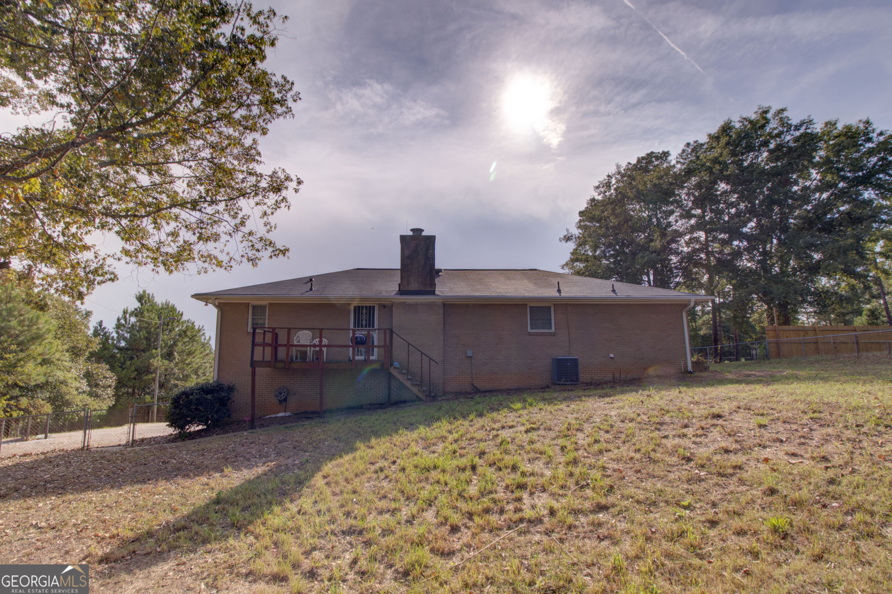 202 E Wright Street Property Photo 4