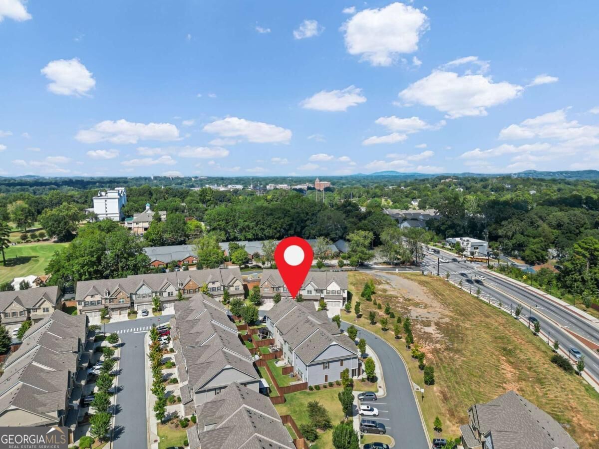 195 Senna Street Property Photo 40