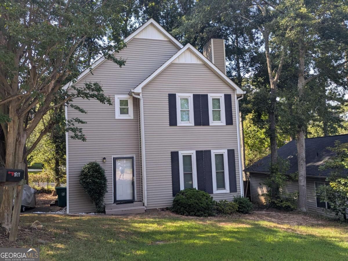 1611 Creek Pond Cove Property Photo 1