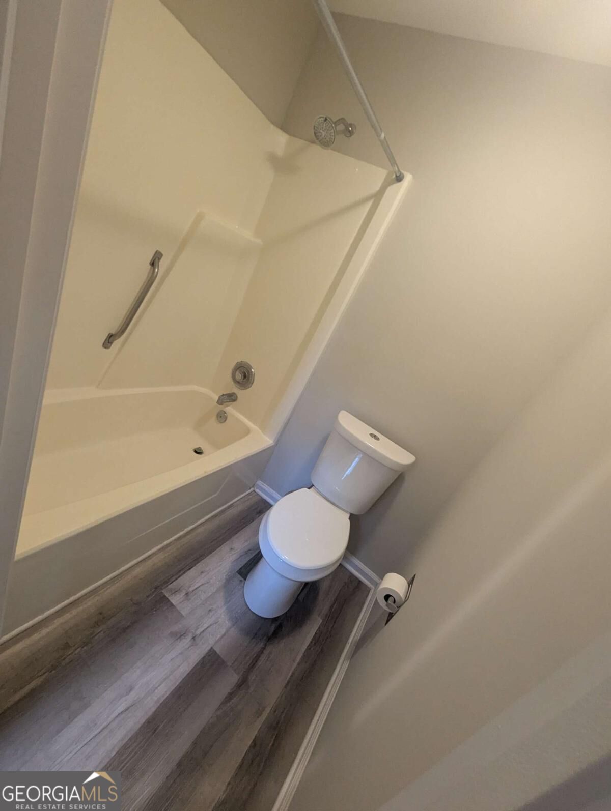 1611 Creek Pond Cove Property Photo 9