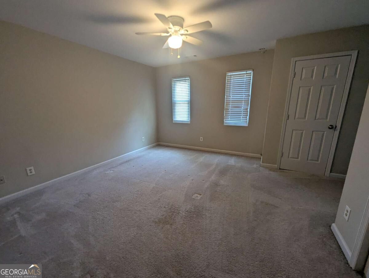 1611 Creek Pond Cove Property Photo 11
