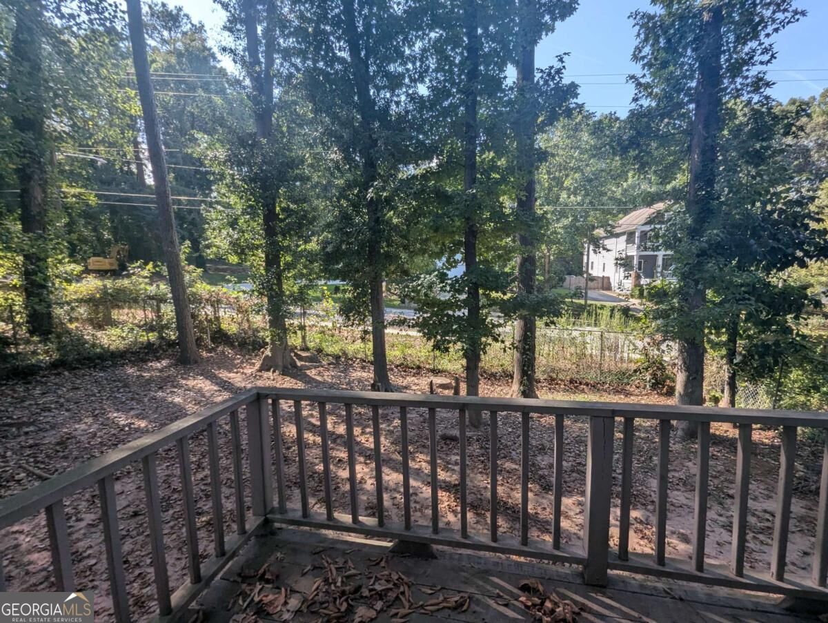 1611 Creek Pond Cove Property Photo 26