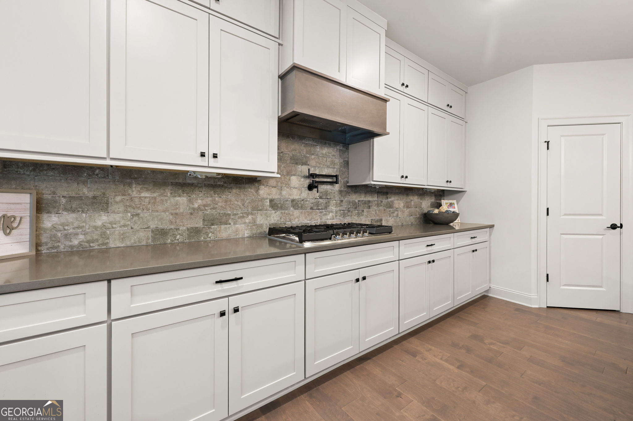 3077 Reserve Court Property Photo 12