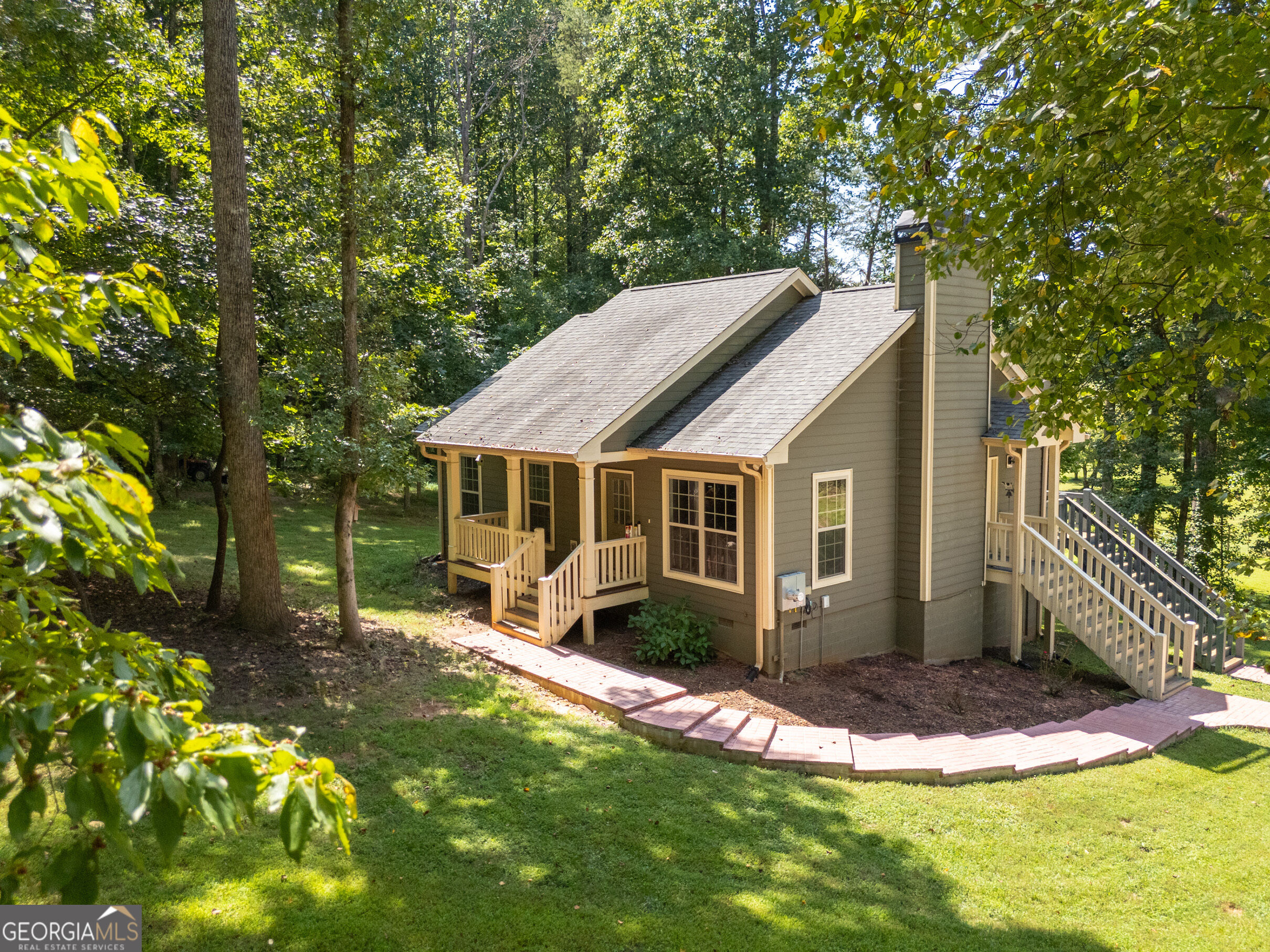 629 Crane Trail Property Photo 1