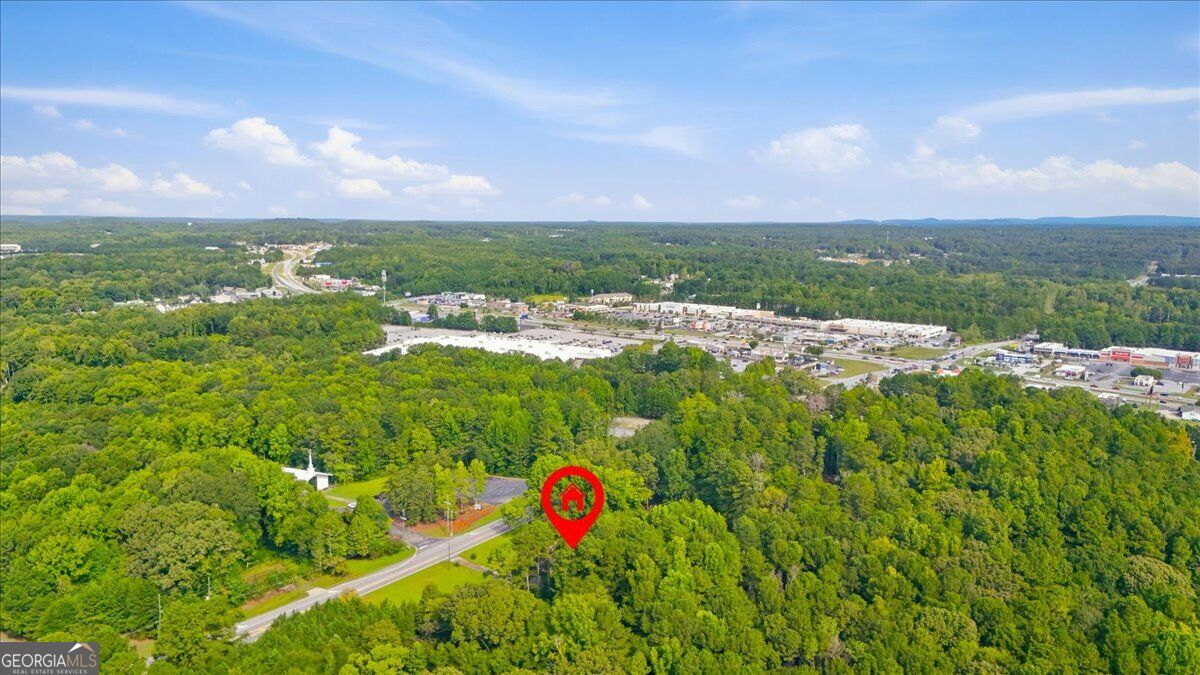 329 Hiram Douglasville Highway Property Photo 6