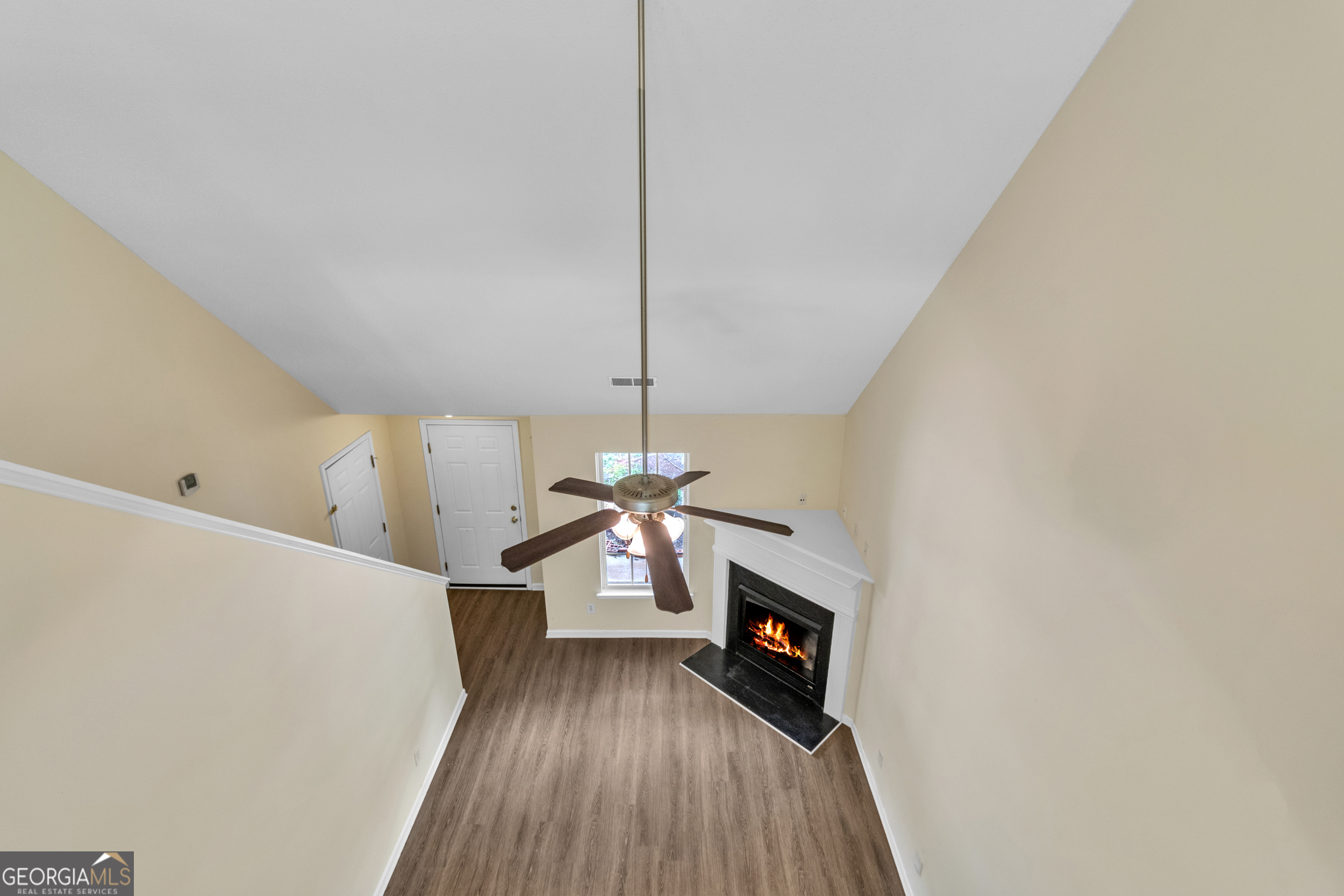 167 London Drive Property Photo 6