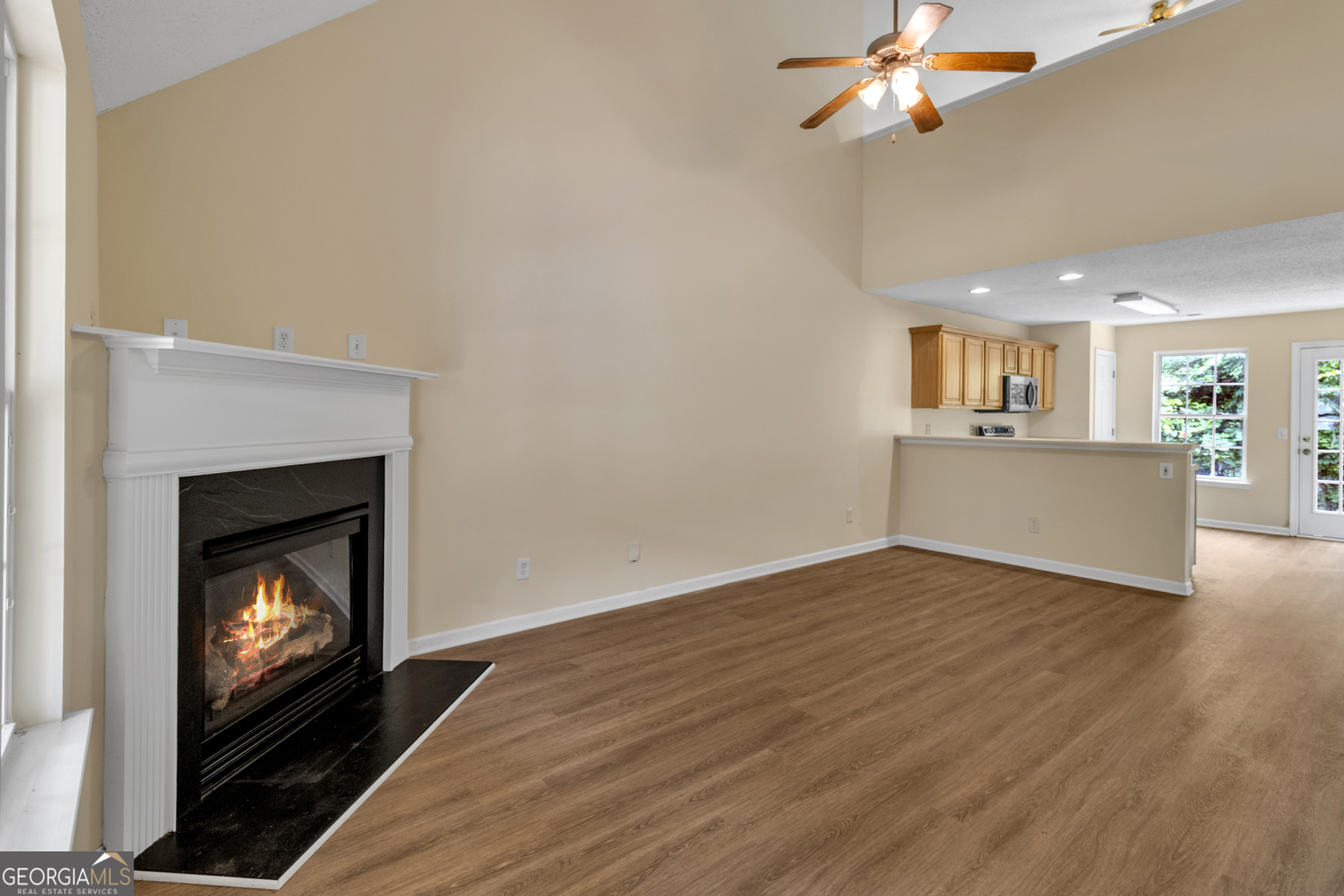 167 London Drive Property Photo 7
