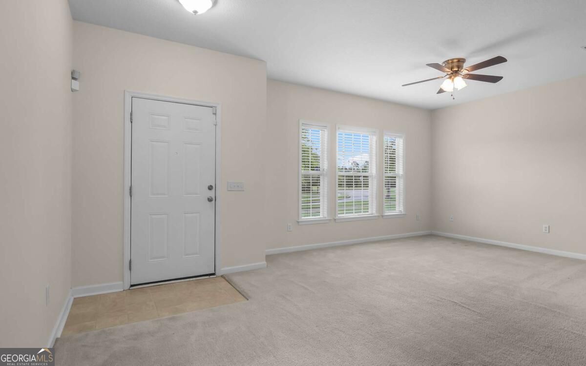 403 Valdez Court Property Photo 4