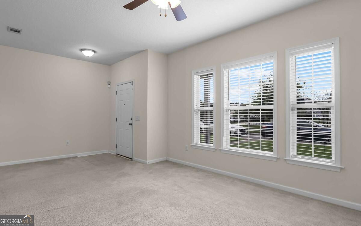 403 Valdez Court Property Photo 8