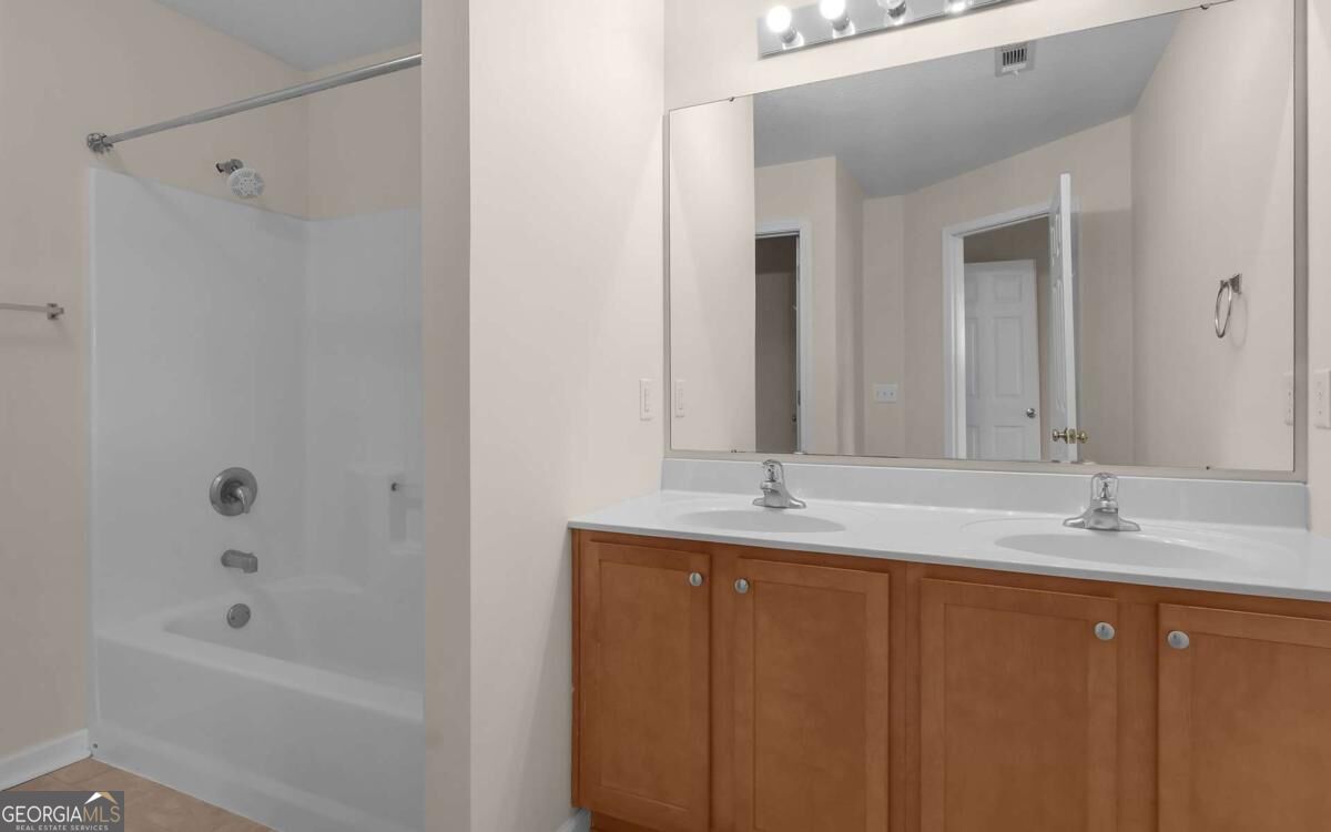 403 Valdez Court Property Photo 16