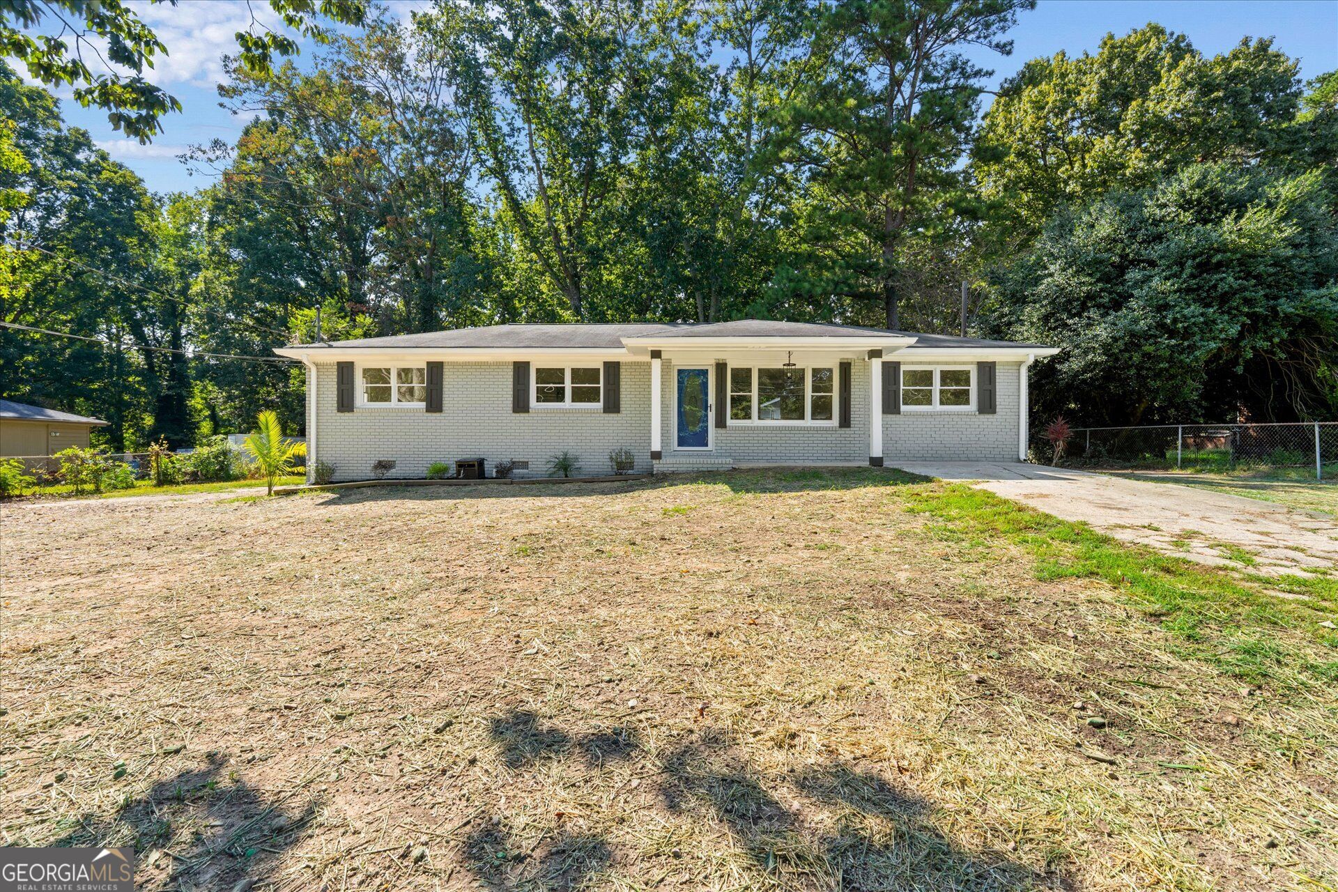 6963 Debbie Lane Property Photo 5