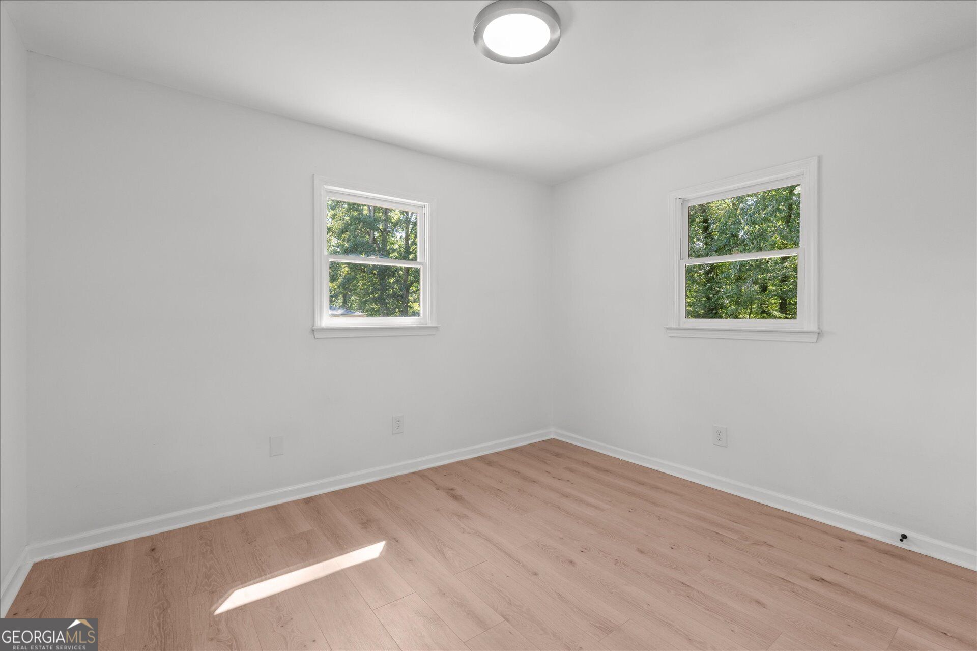 6963 Debbie Lane Property Photo 31