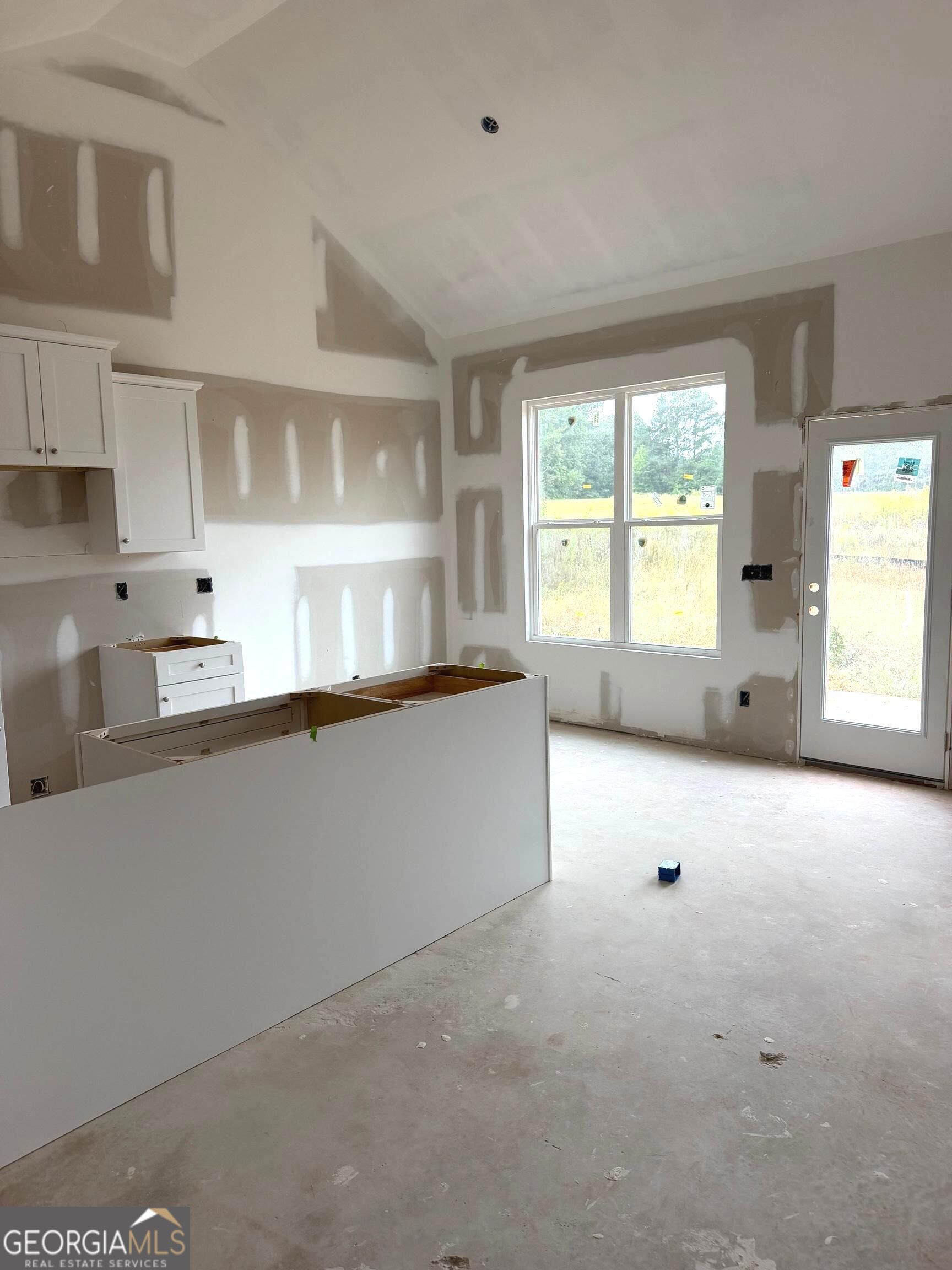 67 Oak Road Property Photo 7