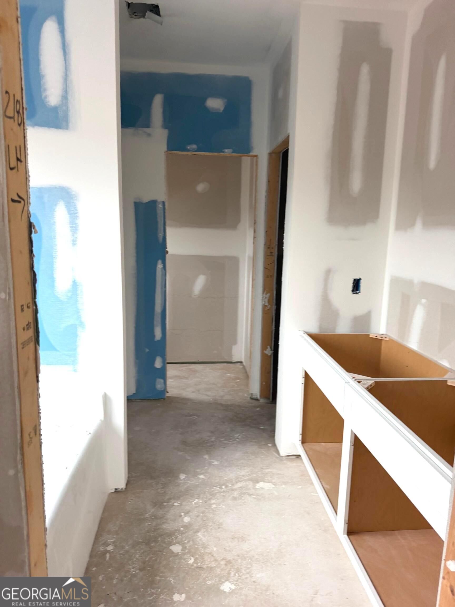 67 Oak Road Property Photo 11