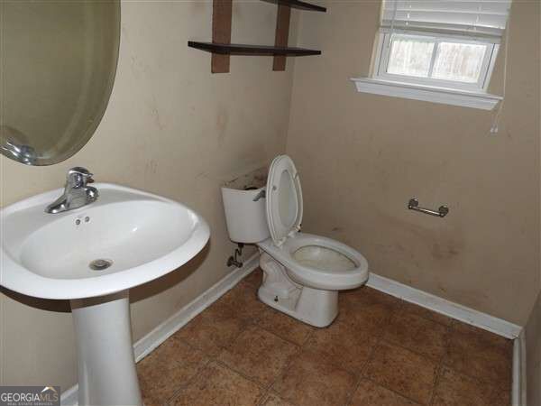 532 Mustang Lane Ne Property Photo 8