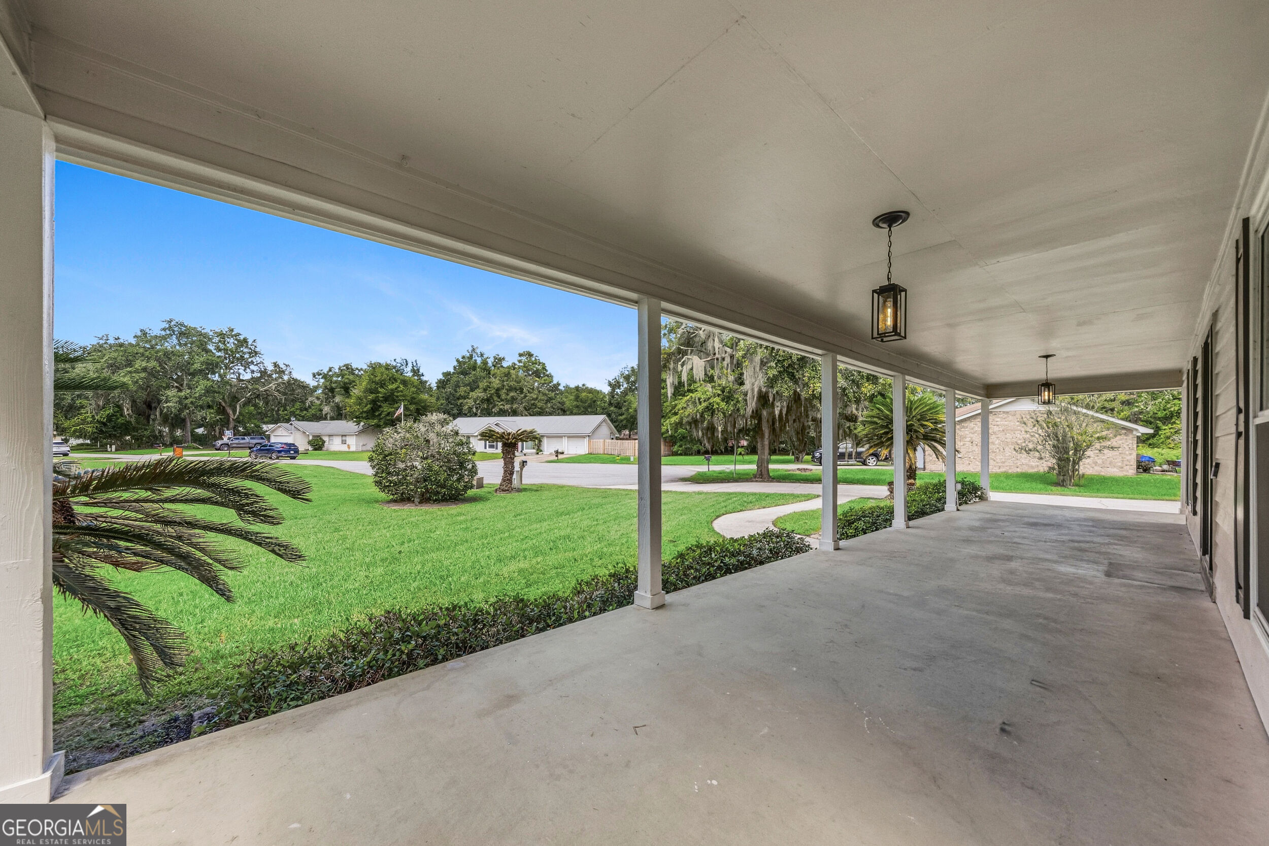 114 Cypress Lane Property Photo 8