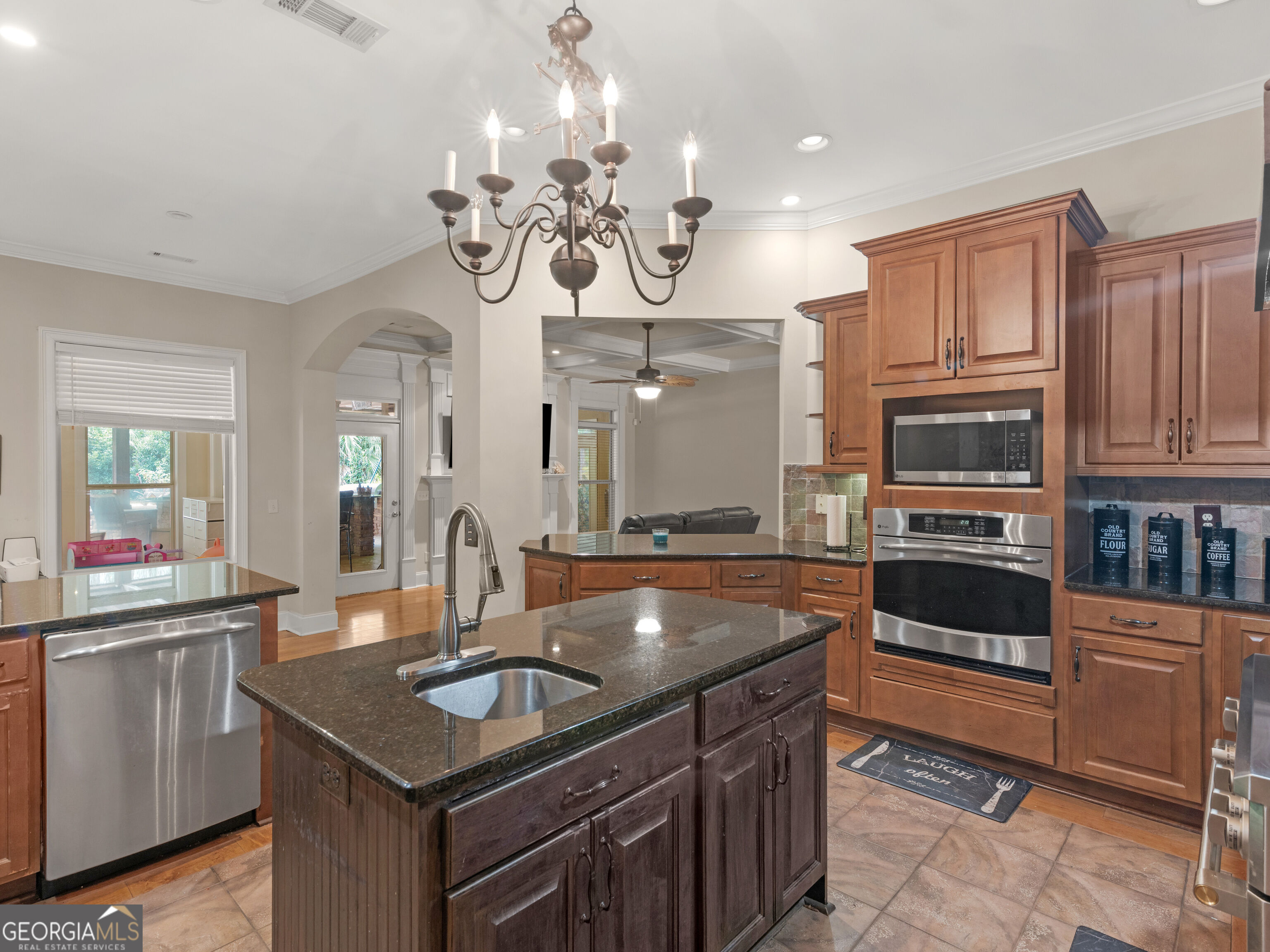 105 Whitestone Drive Property Photo 33