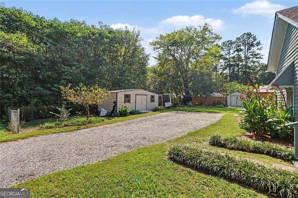 131 Clyde Drive Property Photo 7
