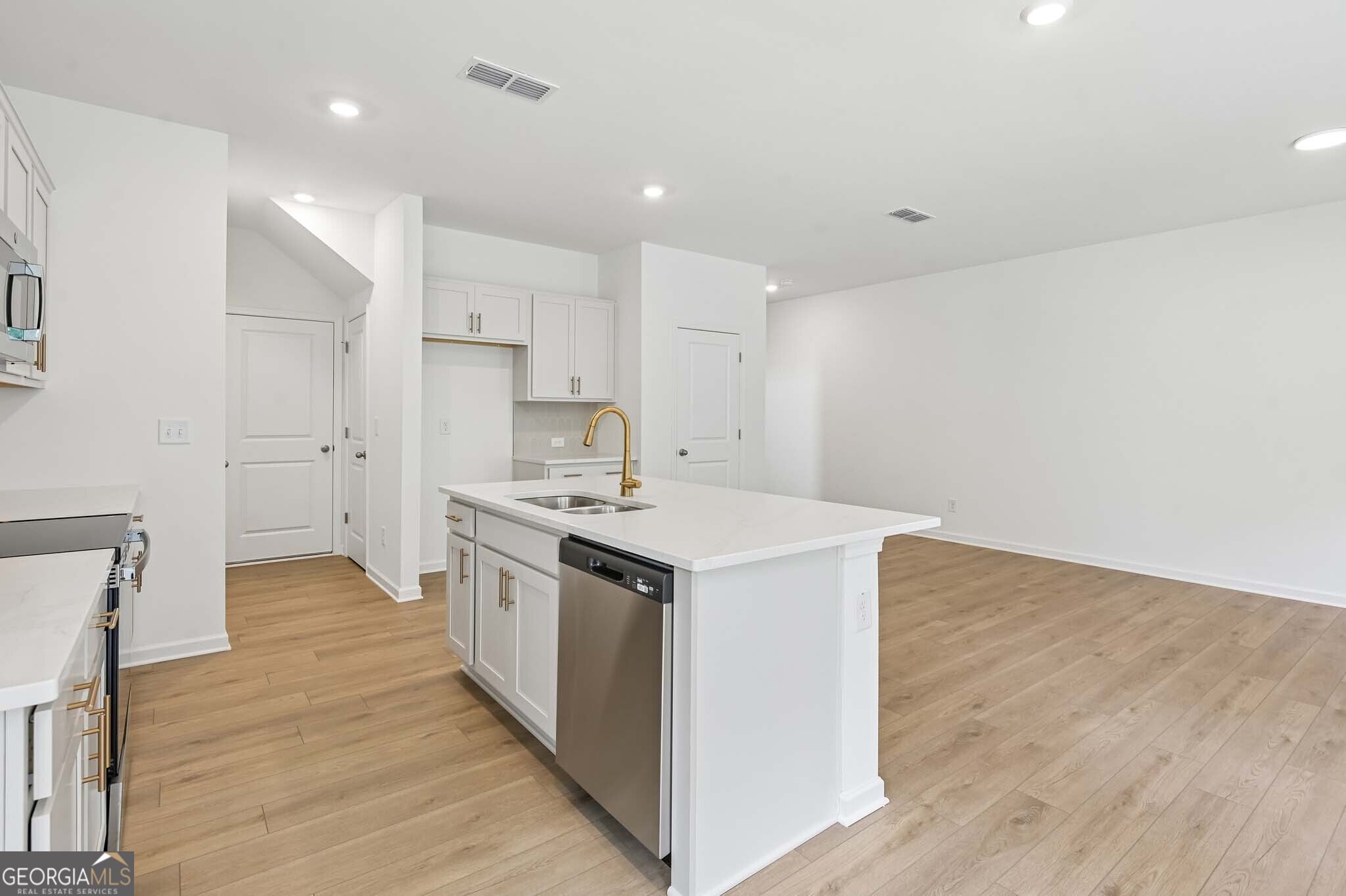 518 Wilderling Lane Property Photo 12