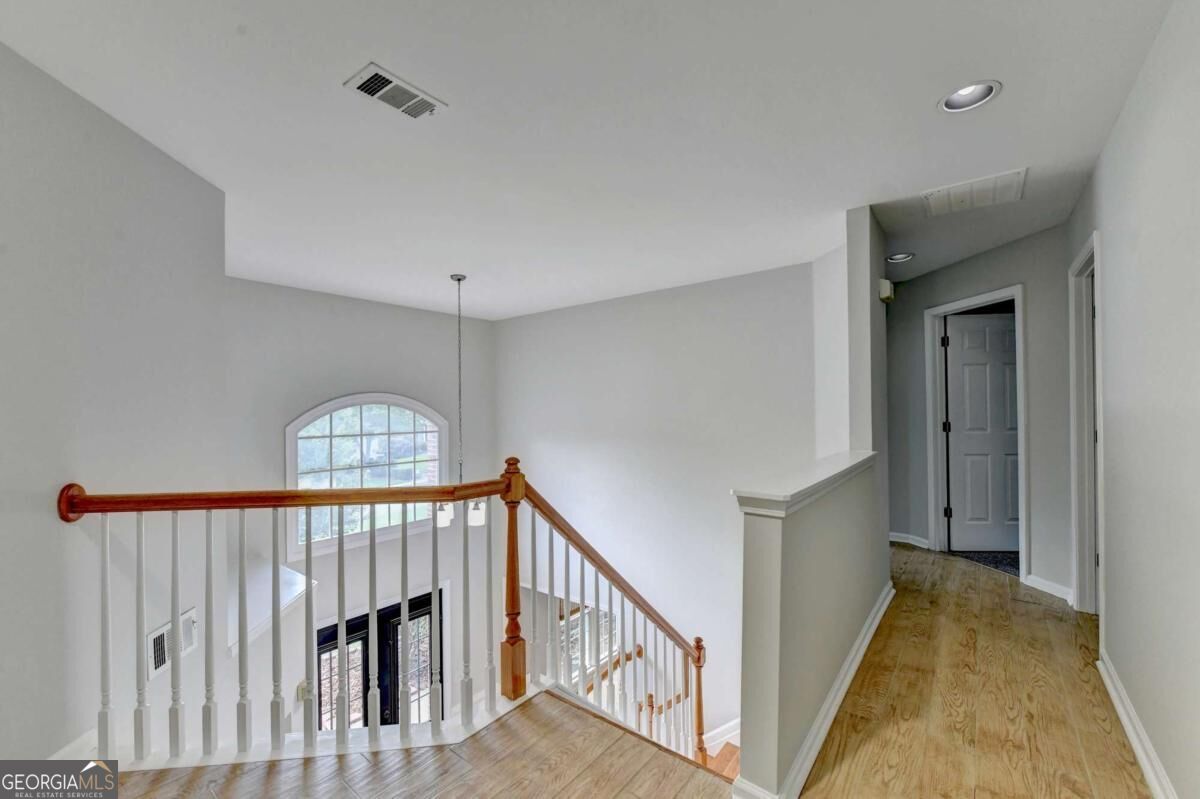 2835 Crestmont Court Property Photo 40