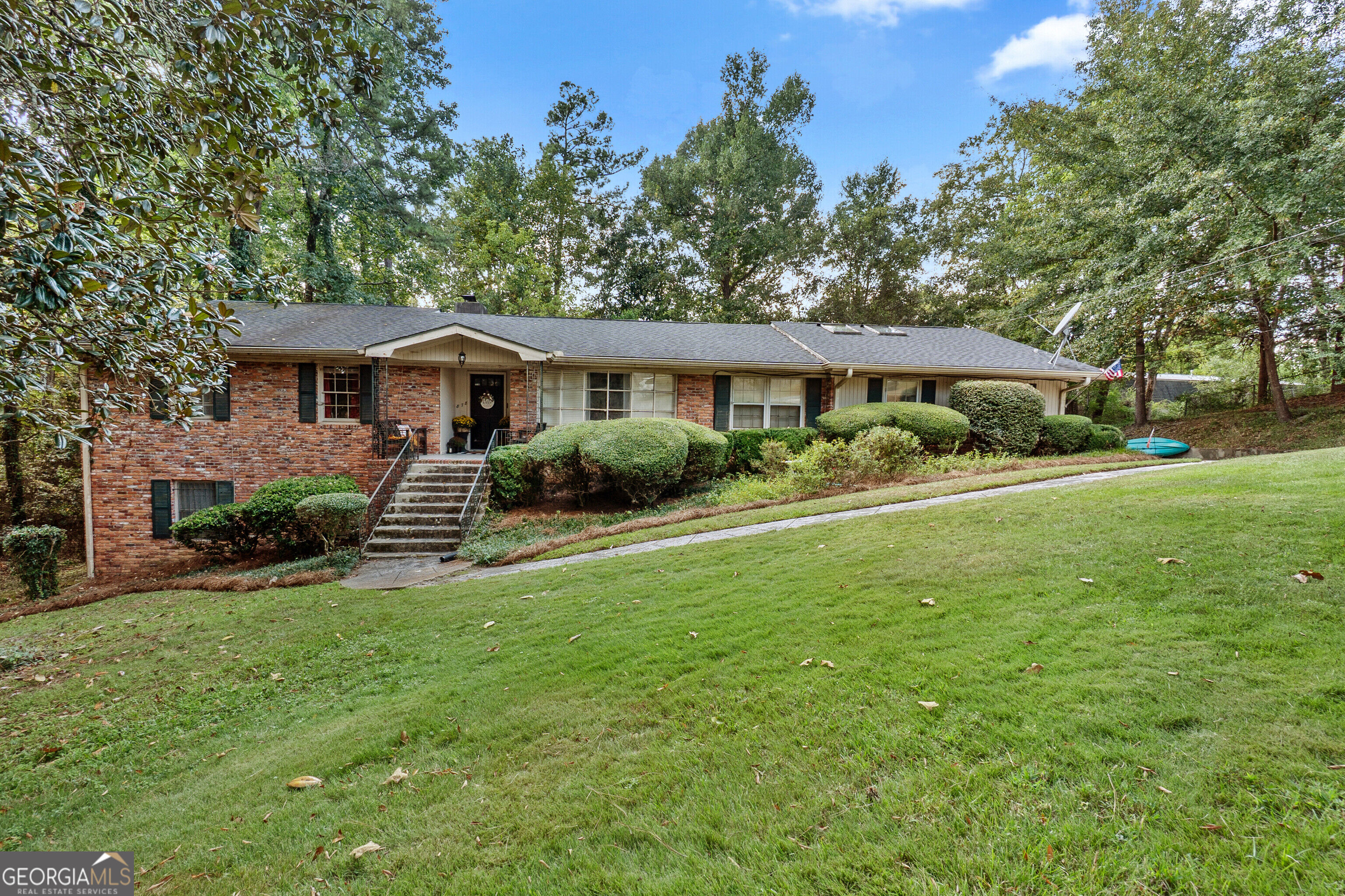 878 Captain Kell Drive Property Photo 1