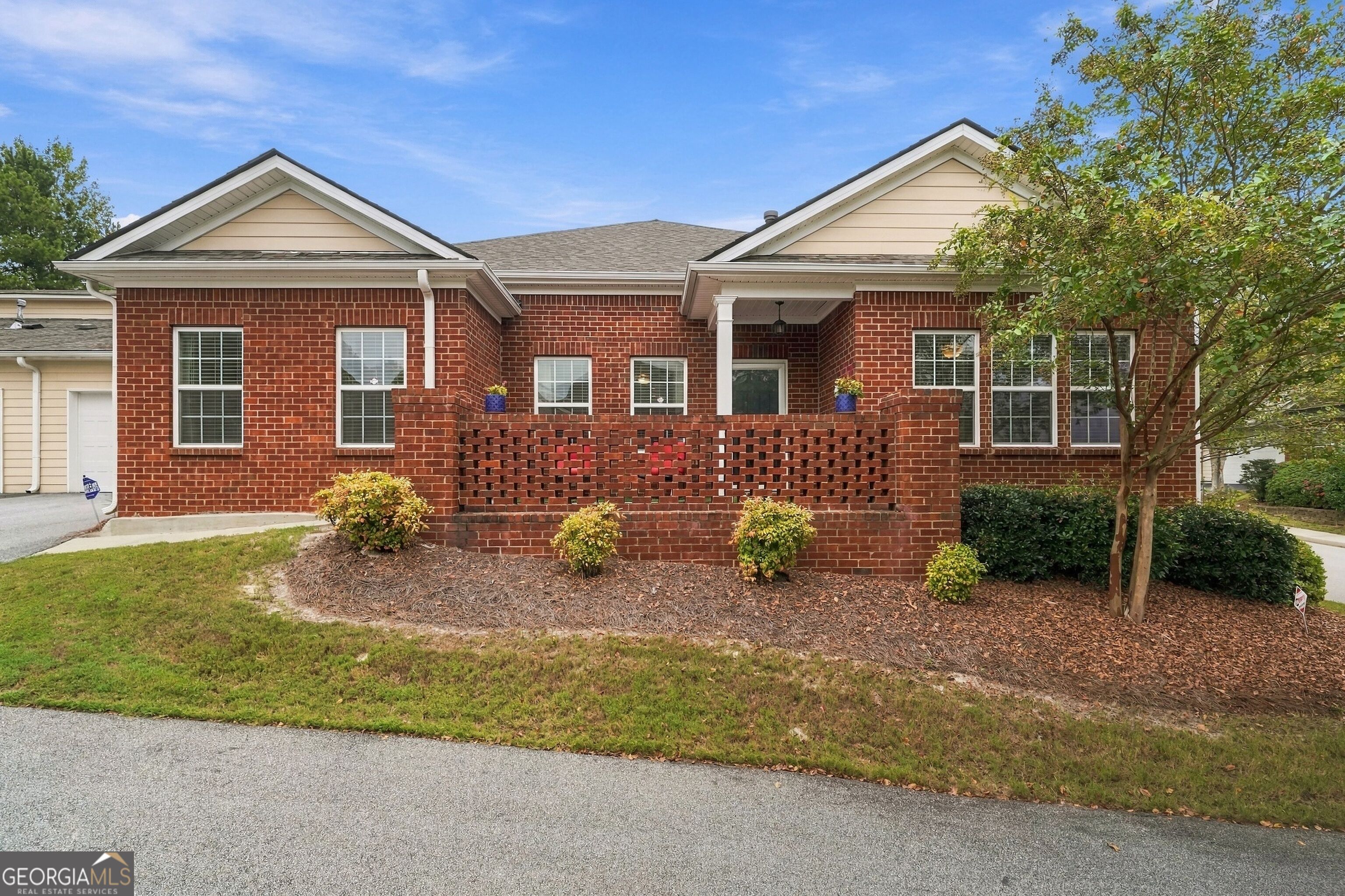341 Villa Park Circle Property Photo 1