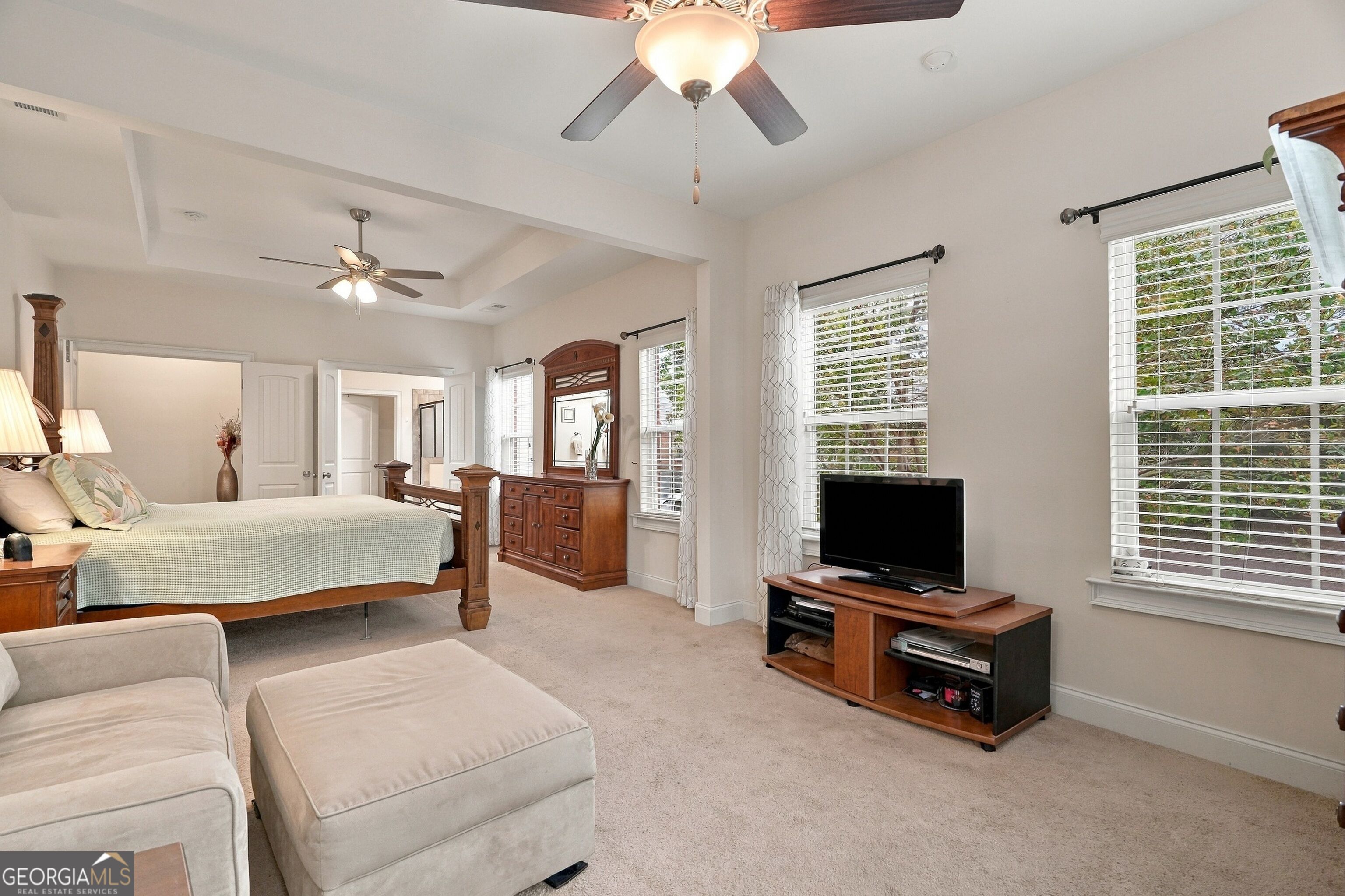 341 Villa Park Circle Property Photo 22