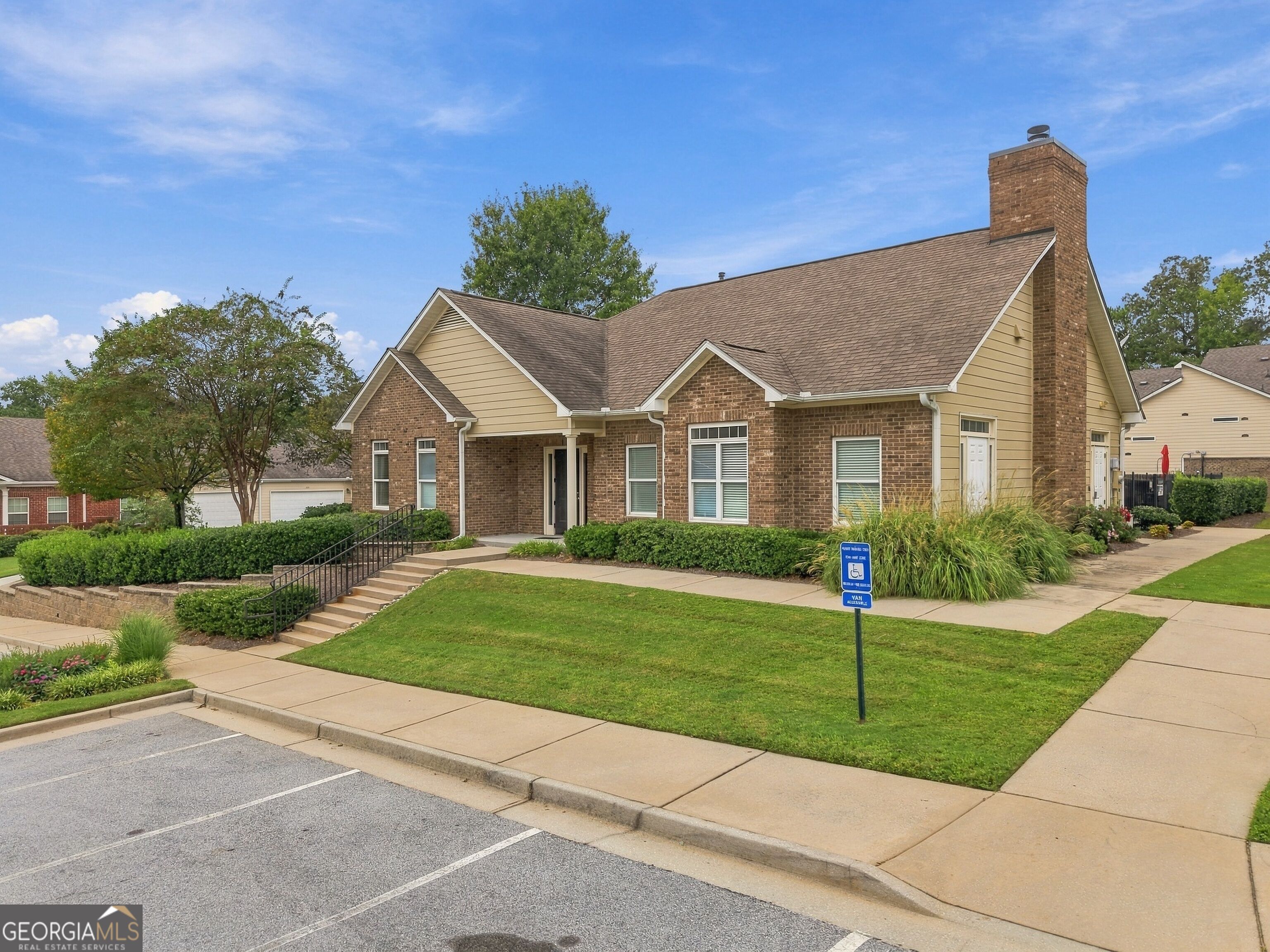 341 Villa Park Circle Property Photo 41