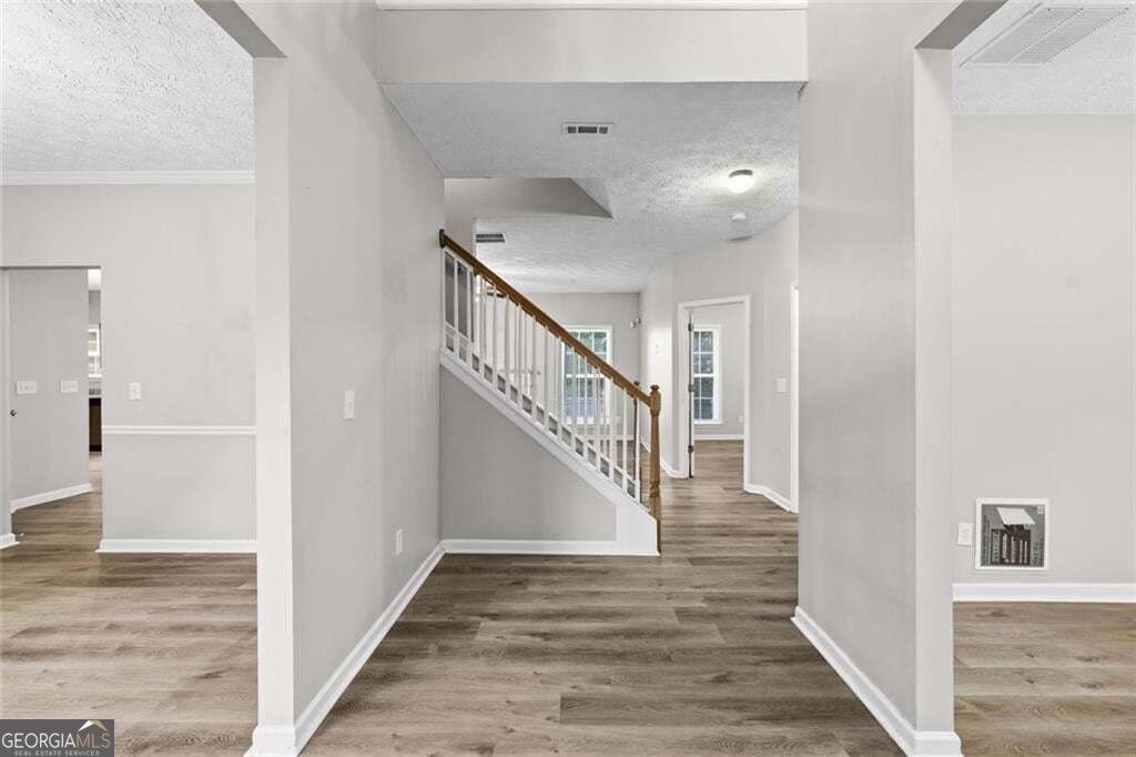 751 Mesa Road Property Photo 4