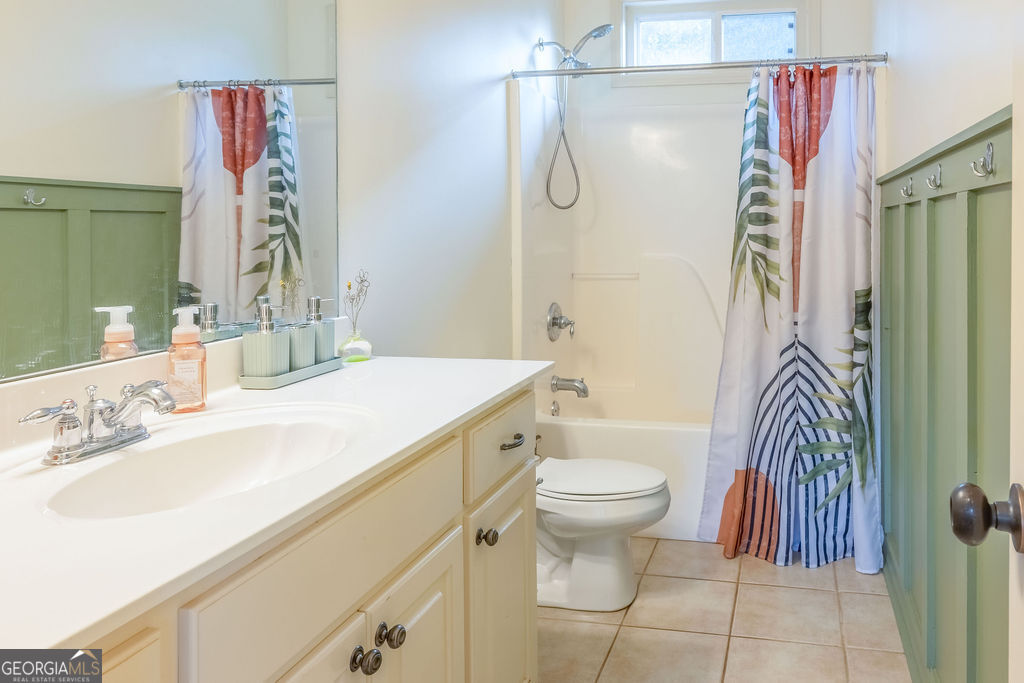 209 Suffolk Way Property Photo 26