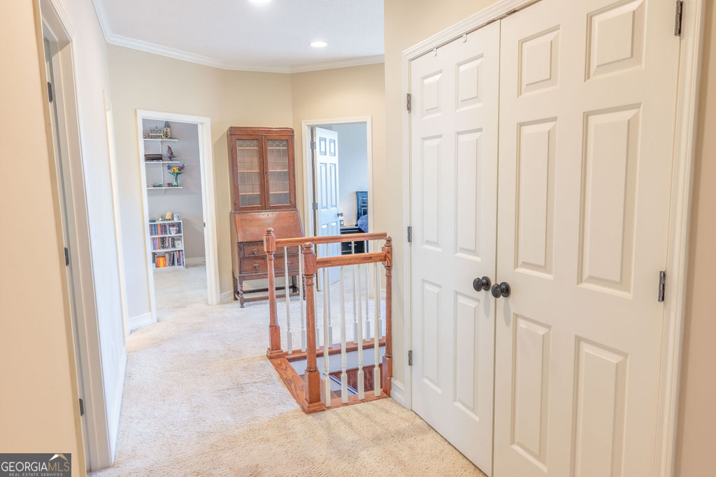 209 Suffolk Way Property Photo 27