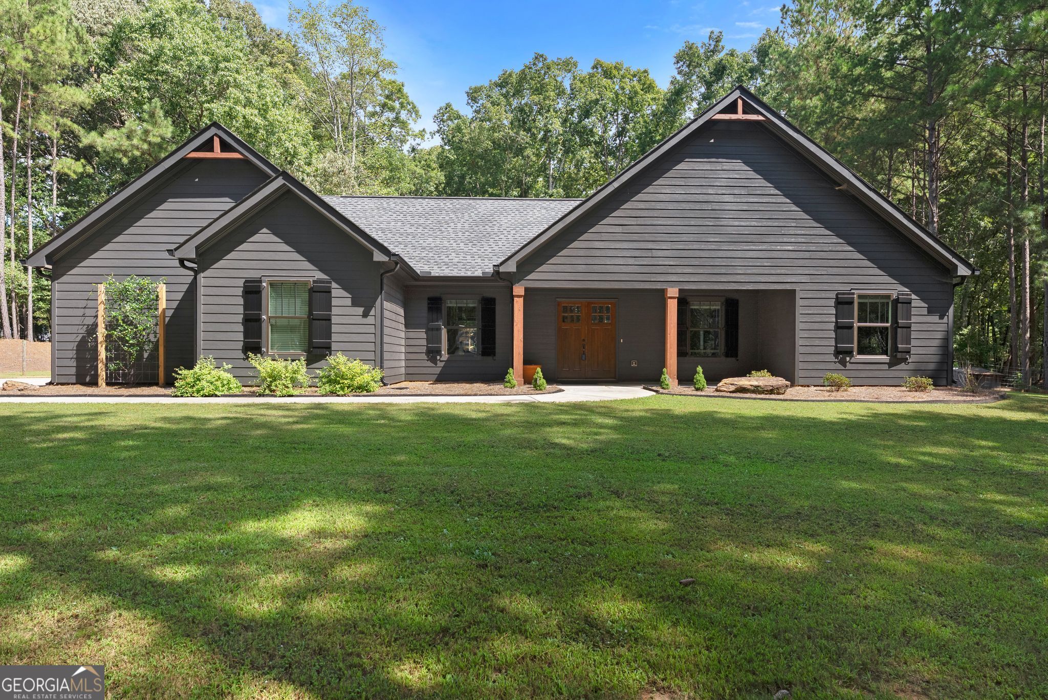 631 Edmondson Road Property Photo 1
